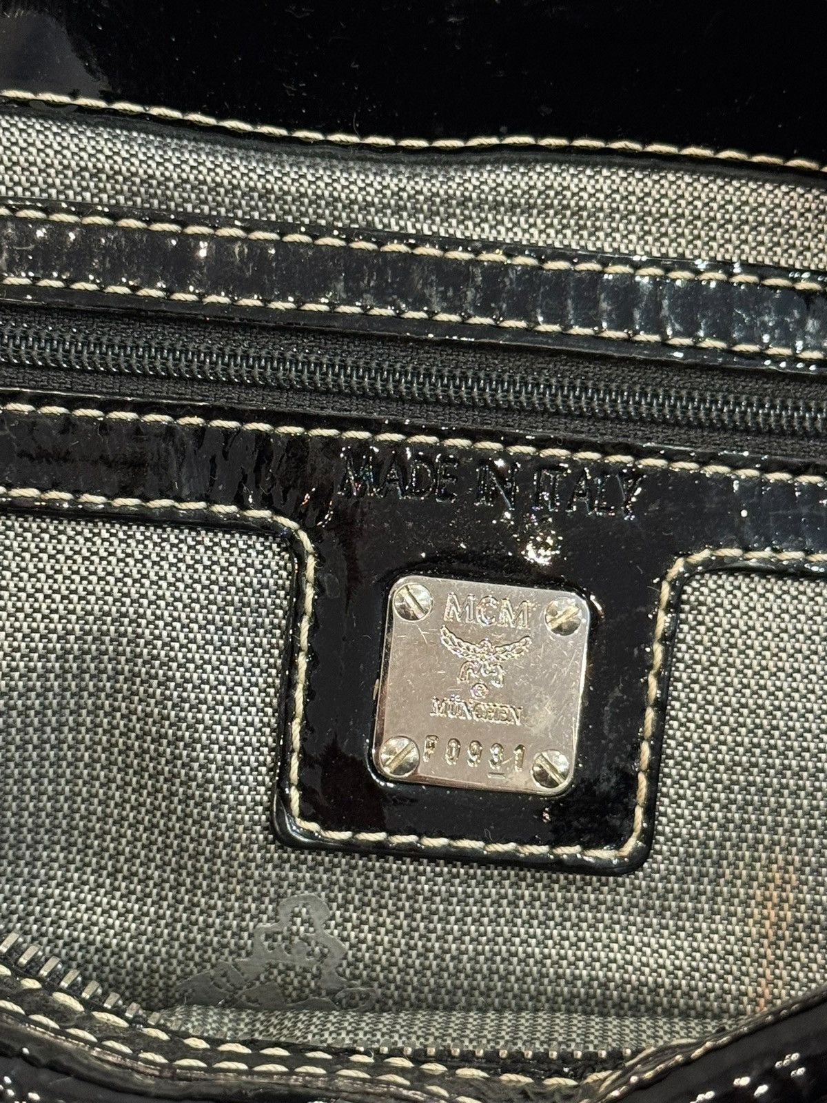 MCM MCM Boston Patent Leather Shiny Shoulder Strap Bag Handbag Size ONE SIZE - 2 Thumbnail