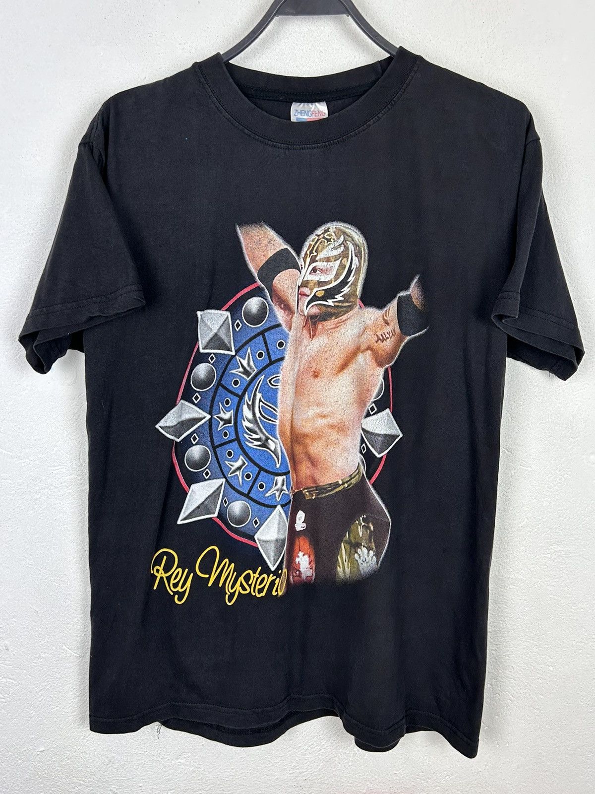 Vintage 90s Vintage Rey Mysterio Wrestler WWE Short Sleeve T-Shirt Size US M / EU 48-50 / 2 - 1 Thumbnail