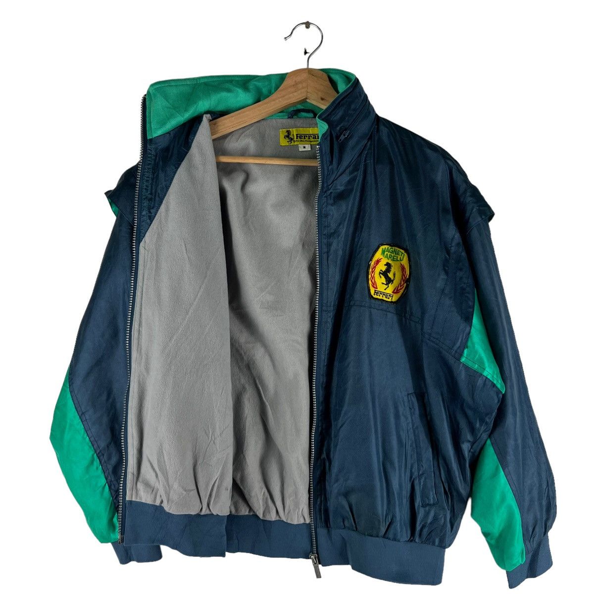 Japanese Brand 🔥VINTAGE BOMBER JACKET FERRARI RACING BIG LOGO DESIGN Size US M / EU 48-50 / 2 - 7 Thumbnail