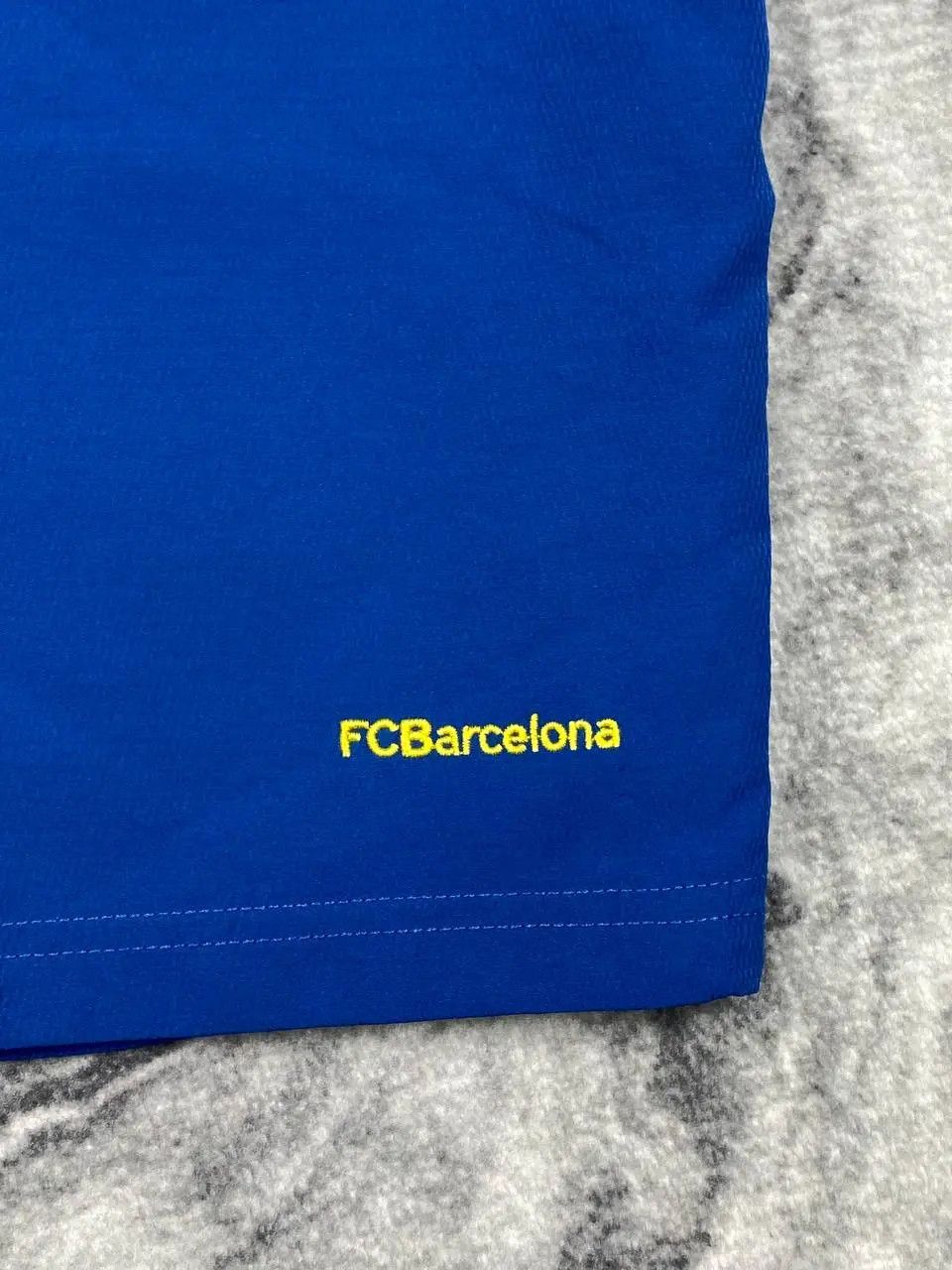Nike Vintage Nike FC Barcelona 2006 2007 Home Shorts Soccer Size US 32 / EU 48 - 10 Thumbnail