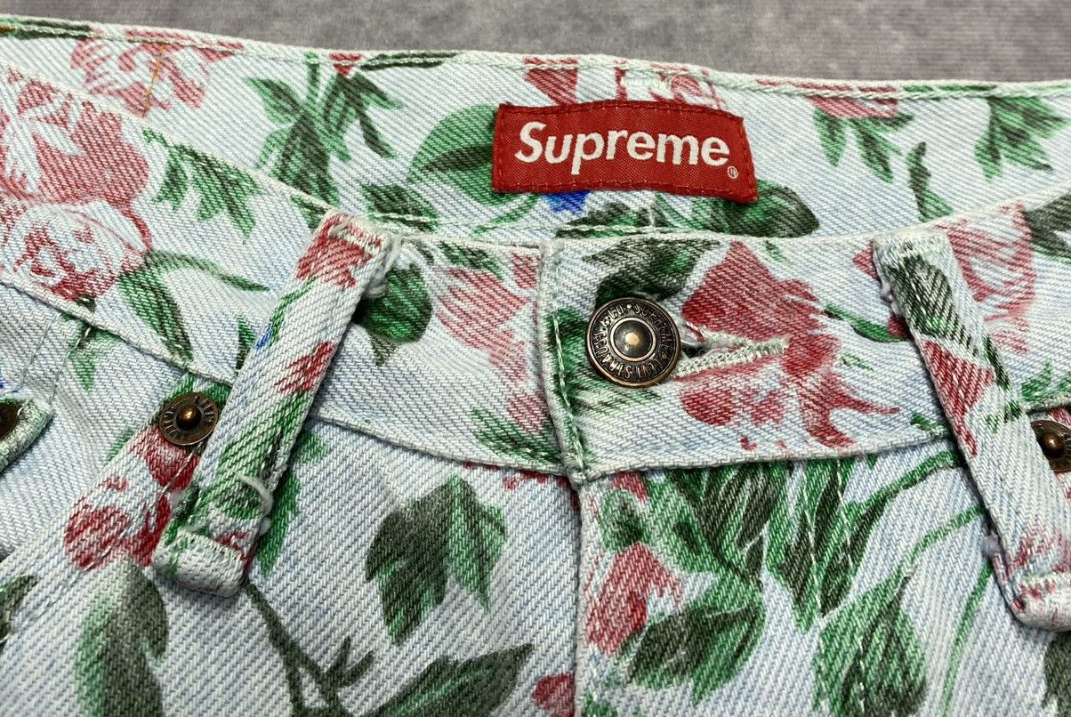 Levi's × Supreme Supreme Levi’s Roses 505 Jeans Light Blue (SS16) Size US 30 / EU 46 - 2 Thumbnail