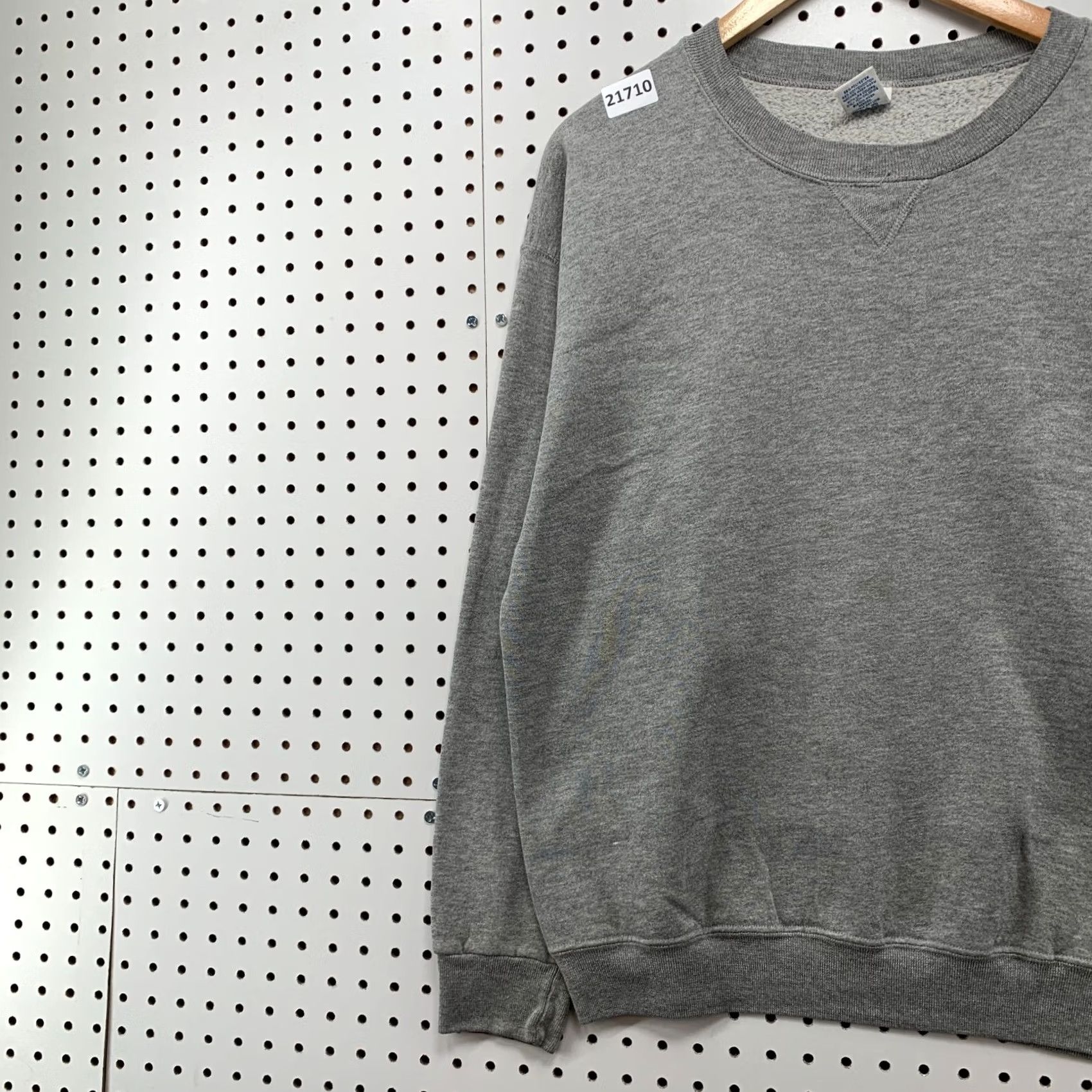 Russell Athletic VINTAGE Russell Athletic Sweatshirt Gray Large 90s Crewneck Pullover Men Size US L / EU 52-54 / 3 - 3 Thumbnail