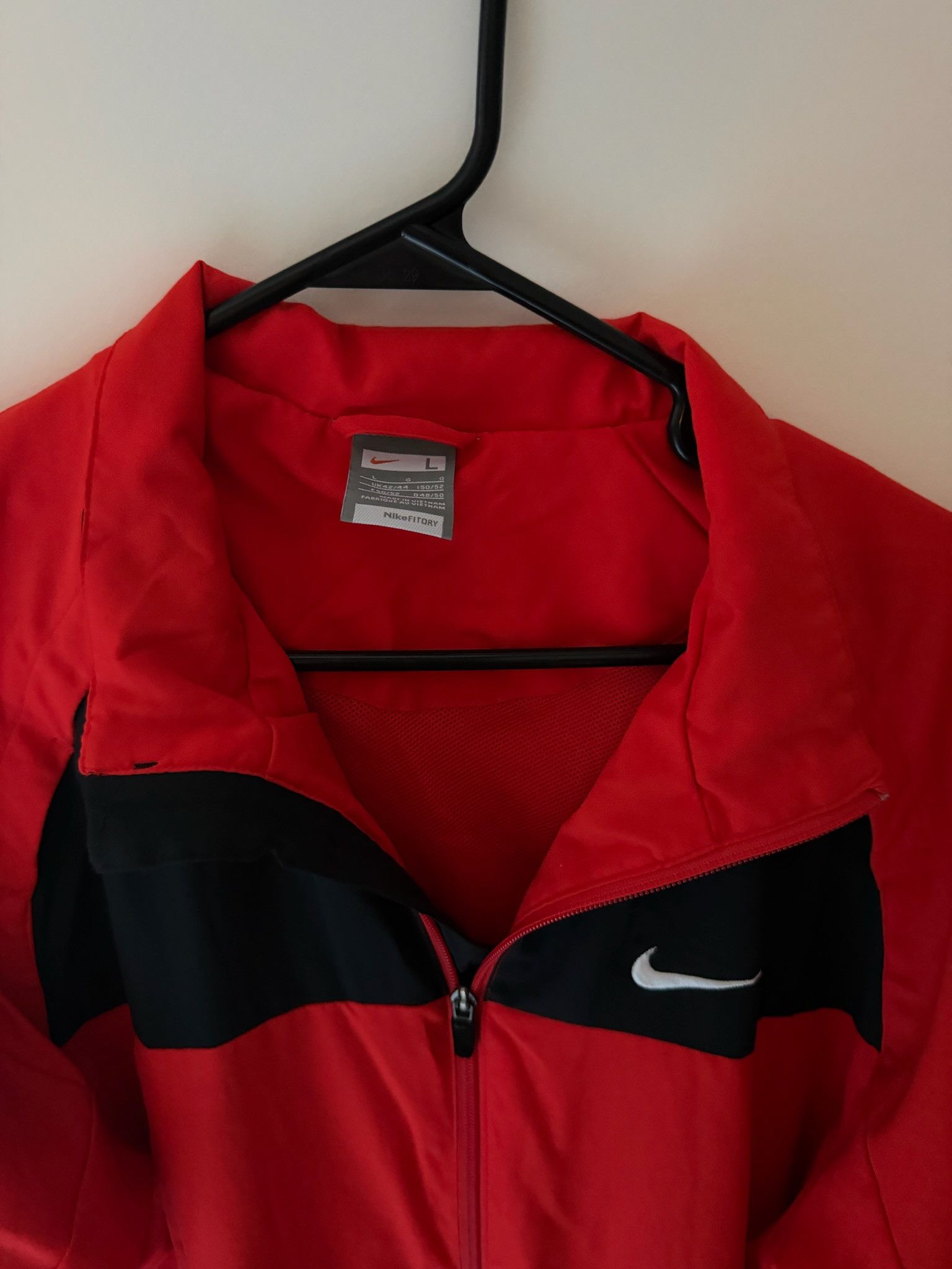 Nike Nike full-zip track jacket Size US L / EU 52-54 / 3 - 1 Thumbnail