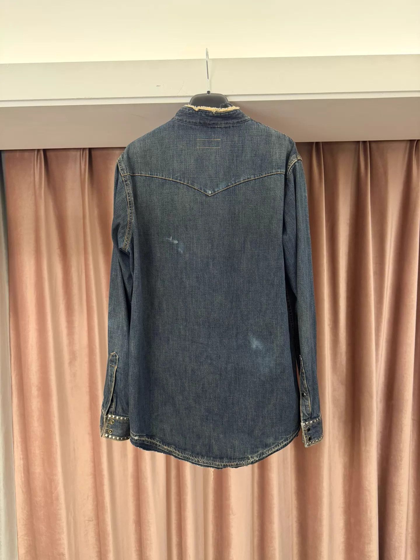 Saint Laurent Paris SLP 15SS Denim V-Neck Studded Western Distressed Shirt Size US XL / EU 56 / 4 - 3 Thumbnail