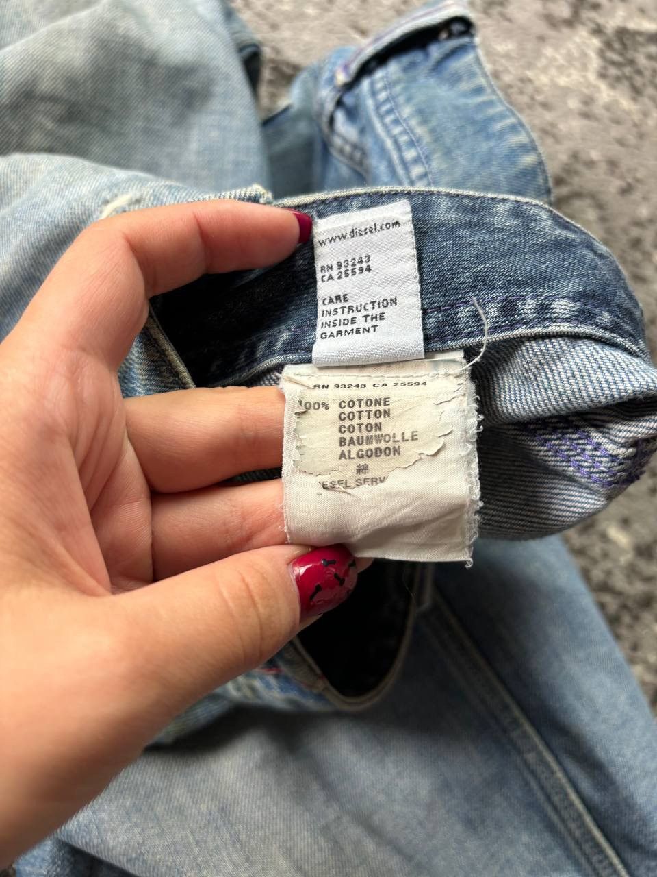 Diesel × Japanese Brand × Vintage Vintage Y2K Diesel Avant Garde faded Denim Logo Shorts Size US 36 / EU 52 - 8 Thumbnail