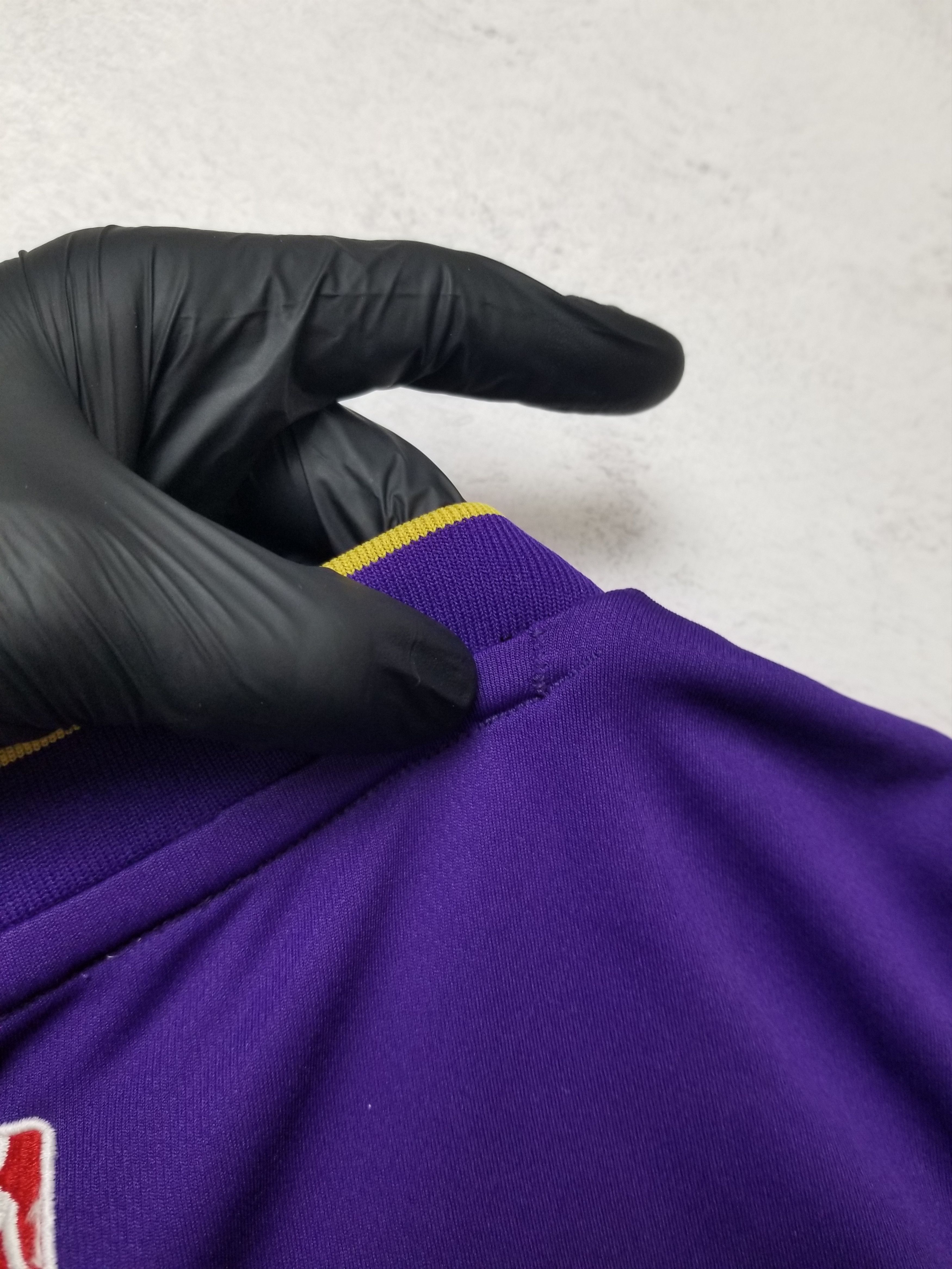 Adidas Adidas Los Angeles Lakers #24 Kobe Bryant Basketball Jersey Size US S / EU 44-46 / 1 - 8 Thumbnail