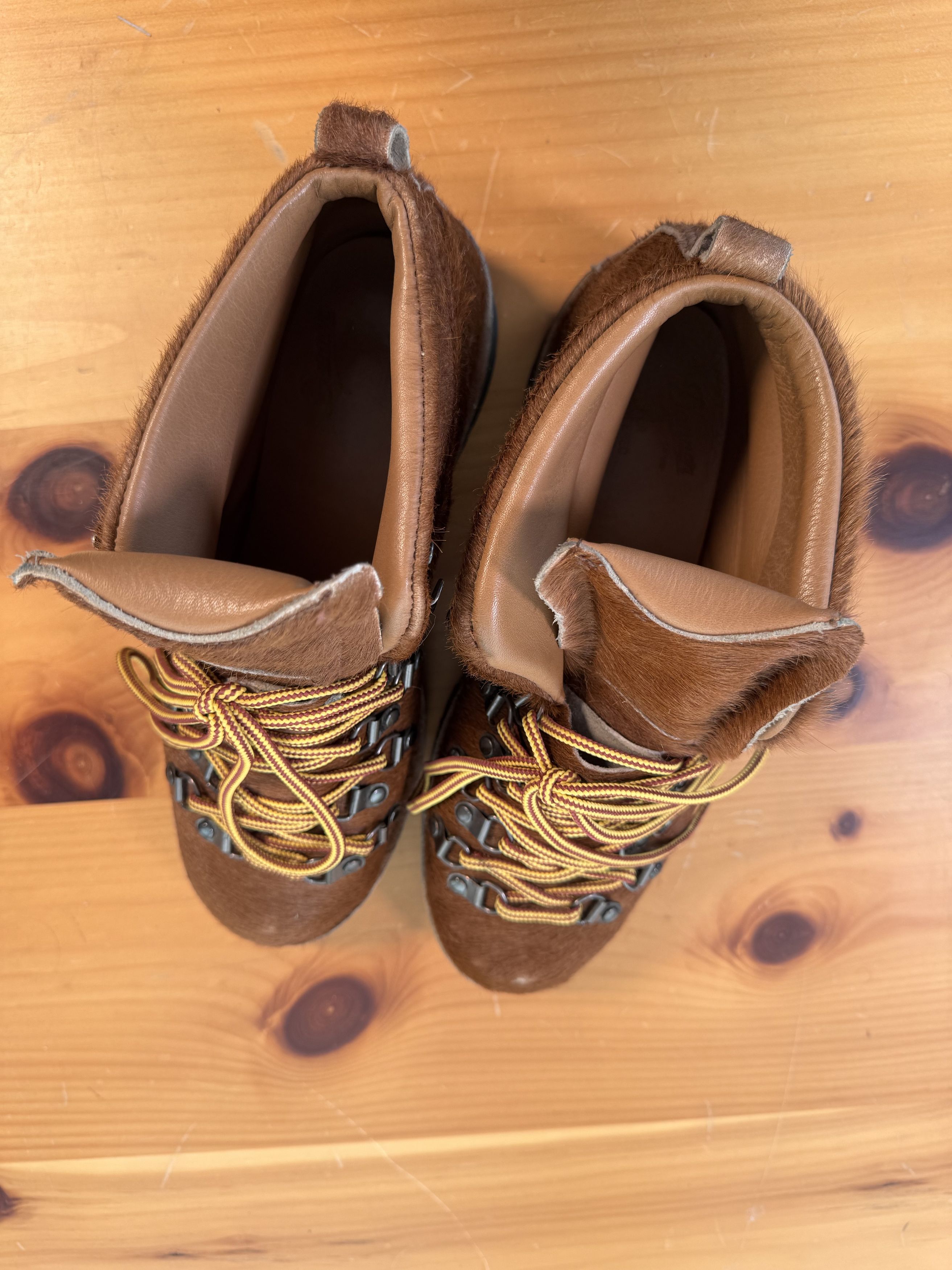 Danner Danner Fur Boots Size US 7.5 / EU 40-41 - 7 Thumbnail
