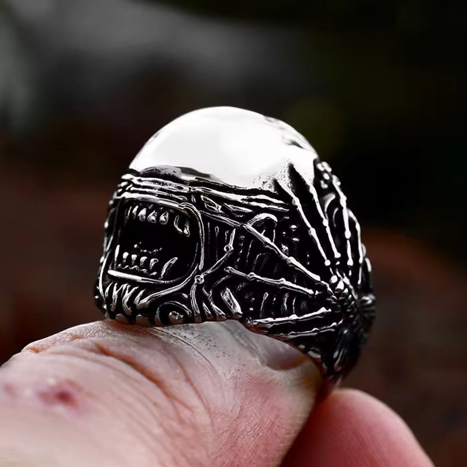 Jewelry Unique Spider Skull Ring Gothic Size 7-13 Size ONE SIZE - 5 Thumbnail