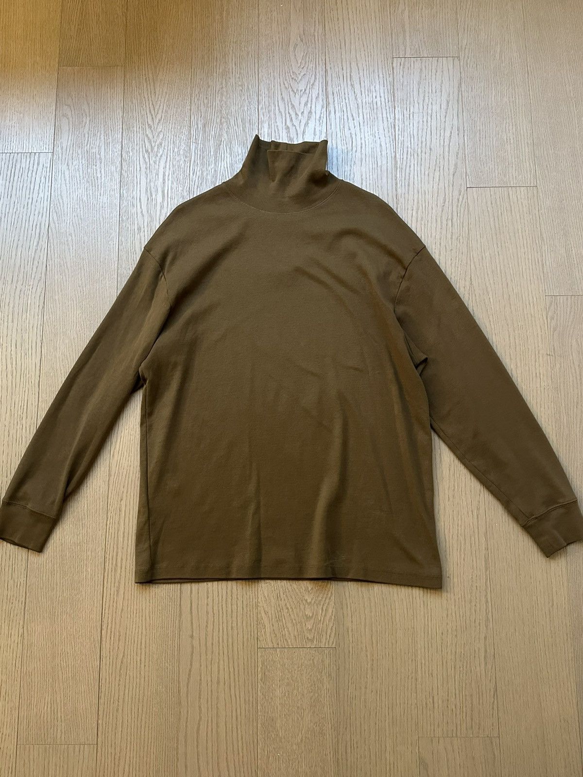 Turtleneck Long-Sleeve Shirt