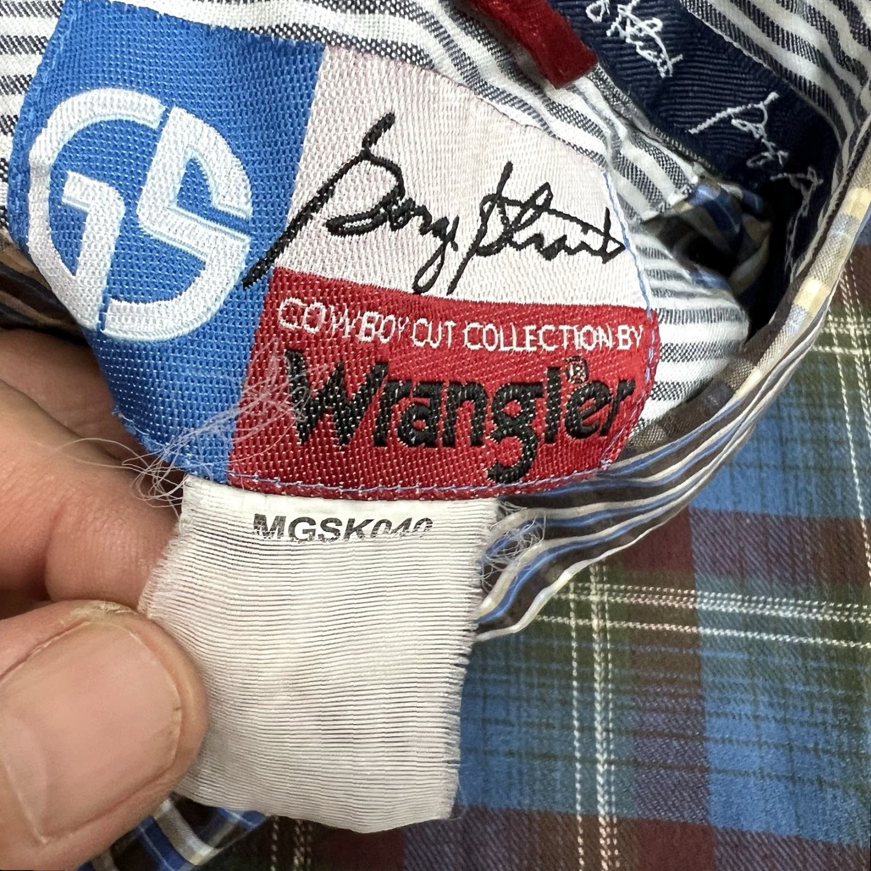 Wrangler VINTAGE Wrangler George Strait Cowboy Cut Plaid Button-Down Shirt Mens M Blue 46 Chest Regular Fit Long Sleeve Size US M / EU 48-50 / 2 - 7 Thumbnail