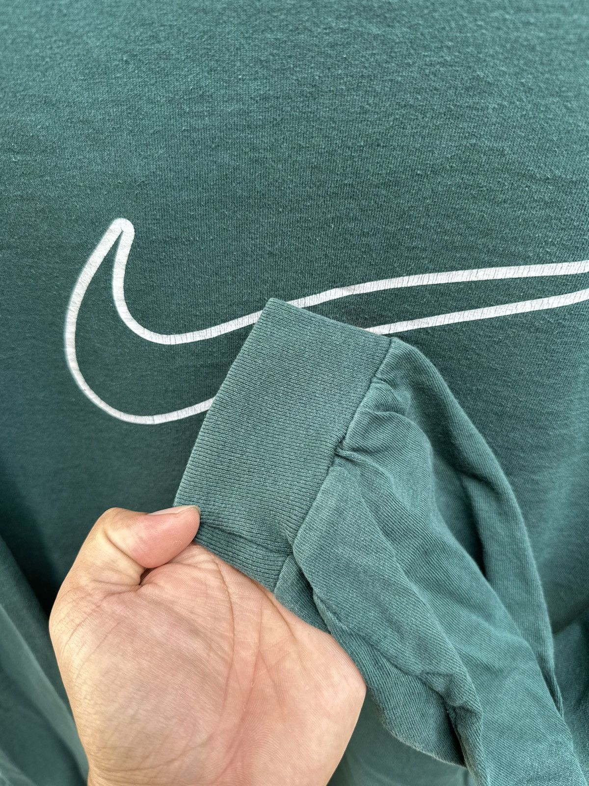 Nike Vintage Nike Swoosh Big Logo Long Sleeve Faded Tee Size US L / EU 52-54 / 3 - 3 Thumbnail
