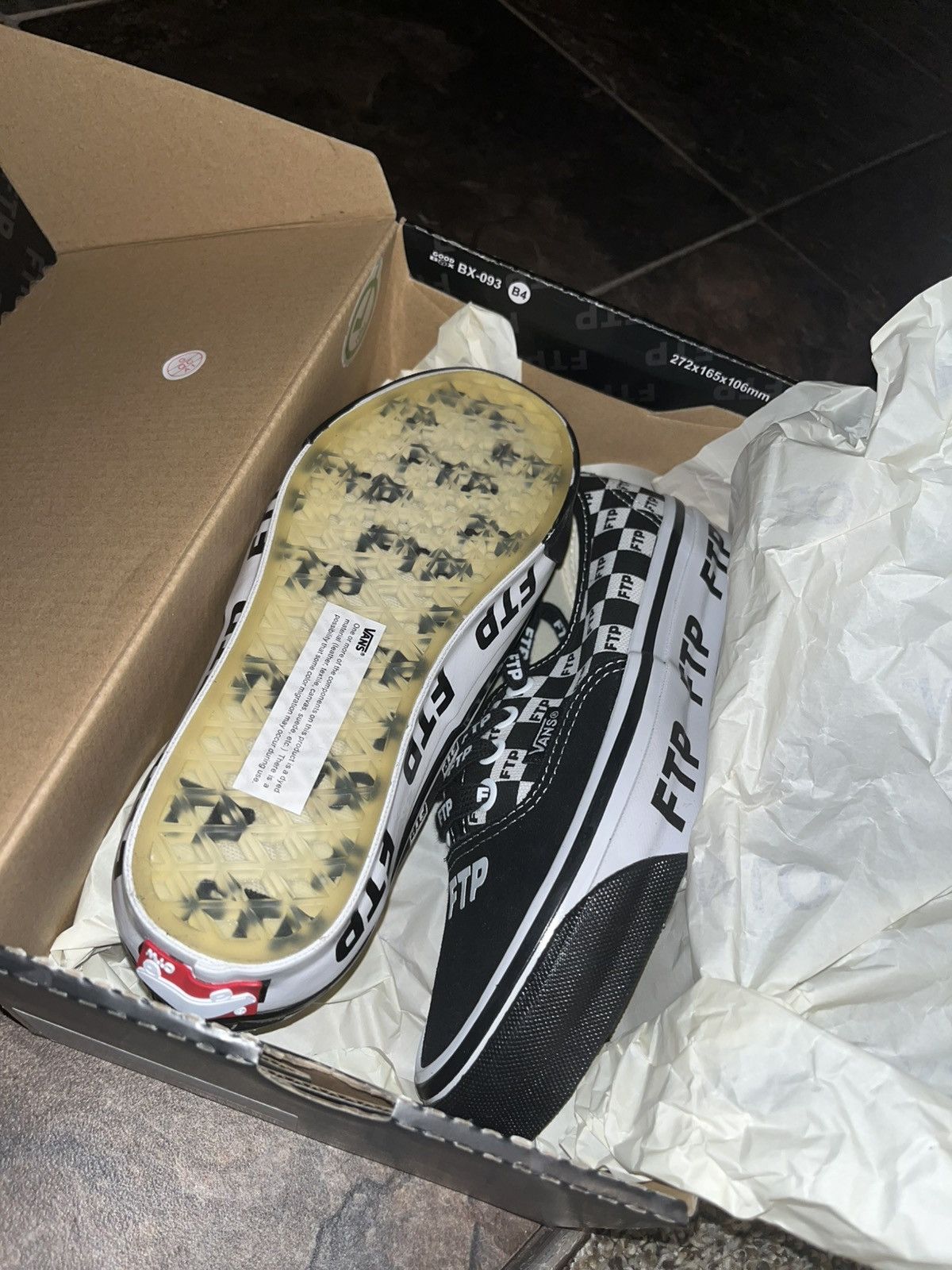 Fuck The Population Vans FTP size 5 girls/woman Size US 5 / EU 37 - 2 Thumbnail