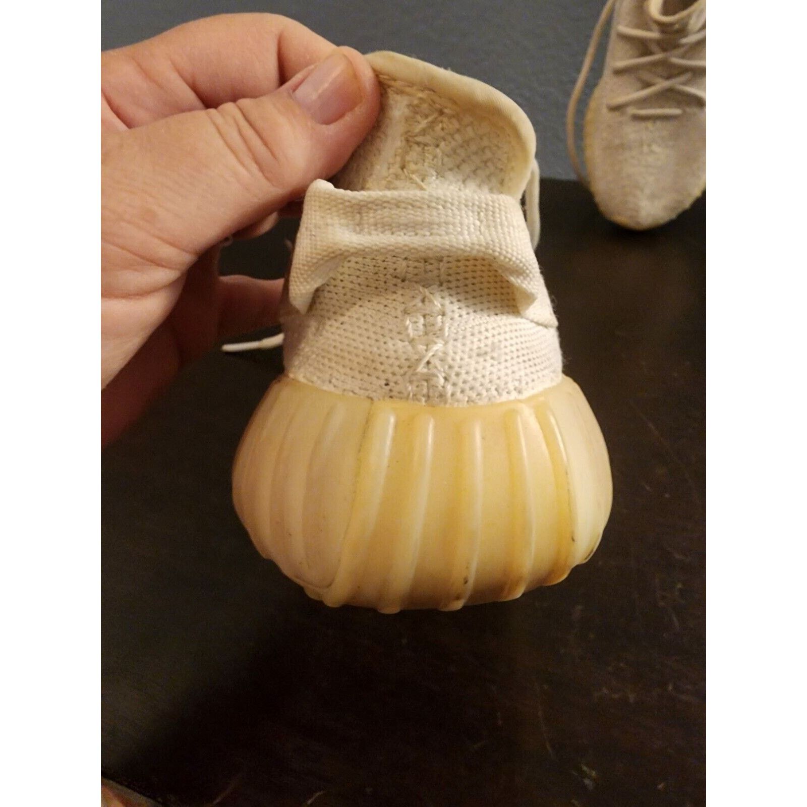 Adidas Sz 7.5 Adidas Yeezy Boost 350 V2 Low Cream Triple White Size US 7.5 / EU 40-41 - 6 Thumbnail