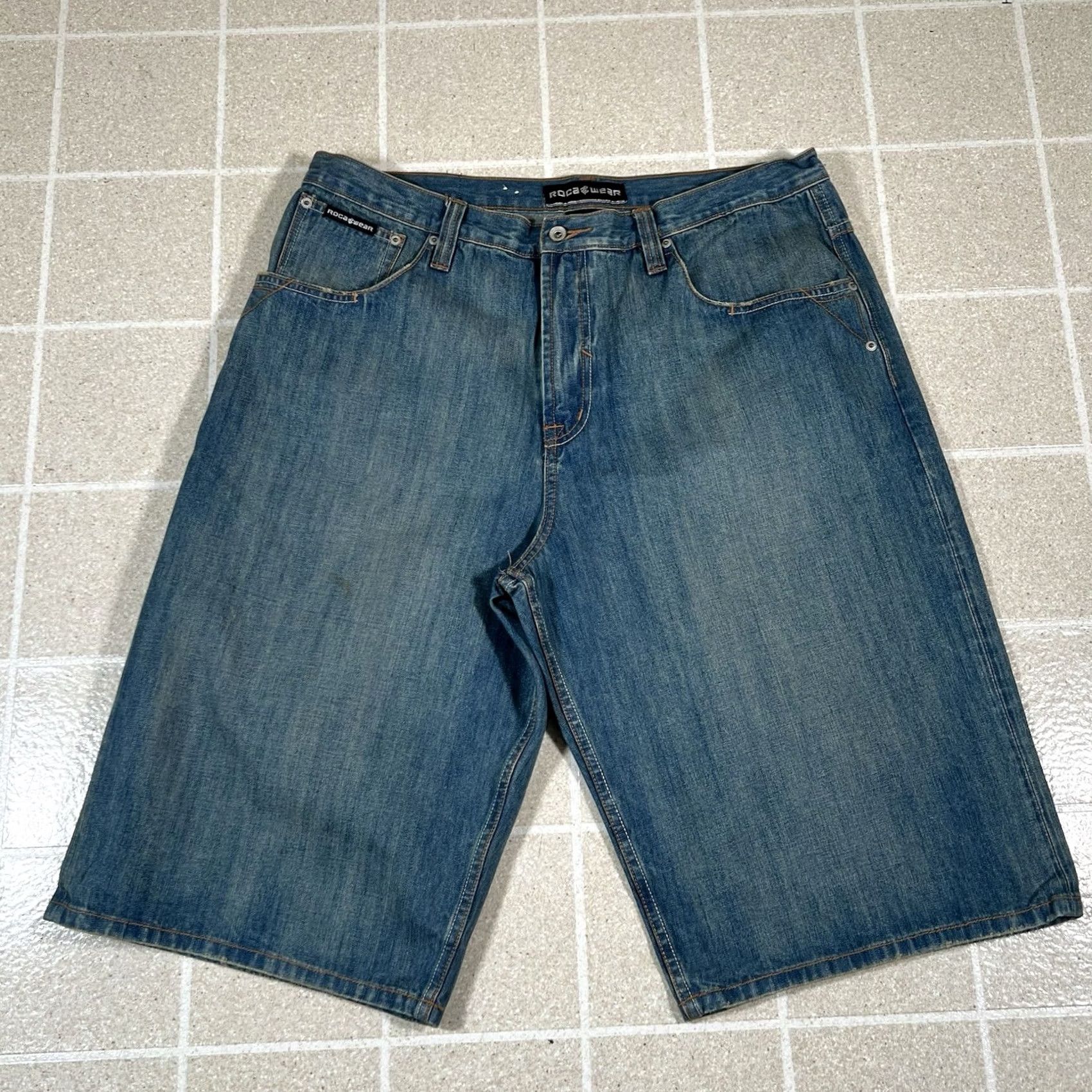 Rocawear VINTAGE Rocawear Shorts Mens 38 Blue Denim Jean Baggy Loose HipHop Rap Skate Y2K Mens Size US 38 / EU 54 - 5 Thumbnail