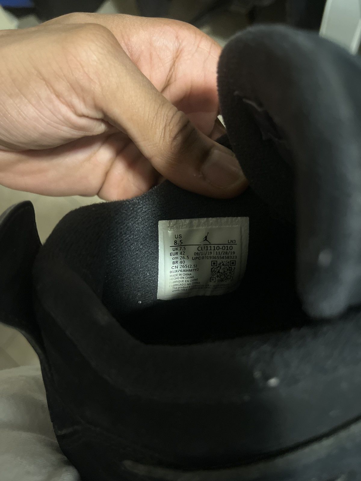 Jordan Brand Size 8.5 - Jordan 4 Retro Mid Black Cat Size US 8.5 / EU 41-42 - 9 Thumbnail
