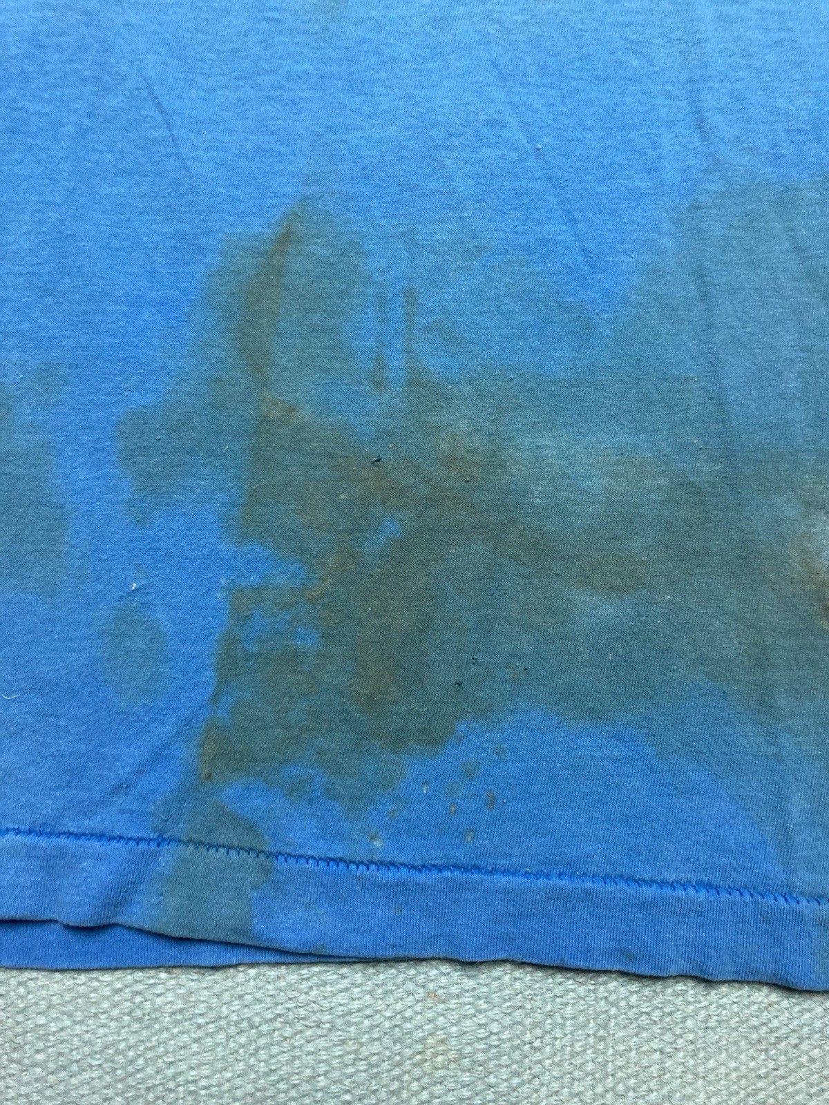 Vintage 80s pocket t shirt blank light blue distressed grunge medium Size US M / EU 48-50 / 2 - 4 Thumbnail