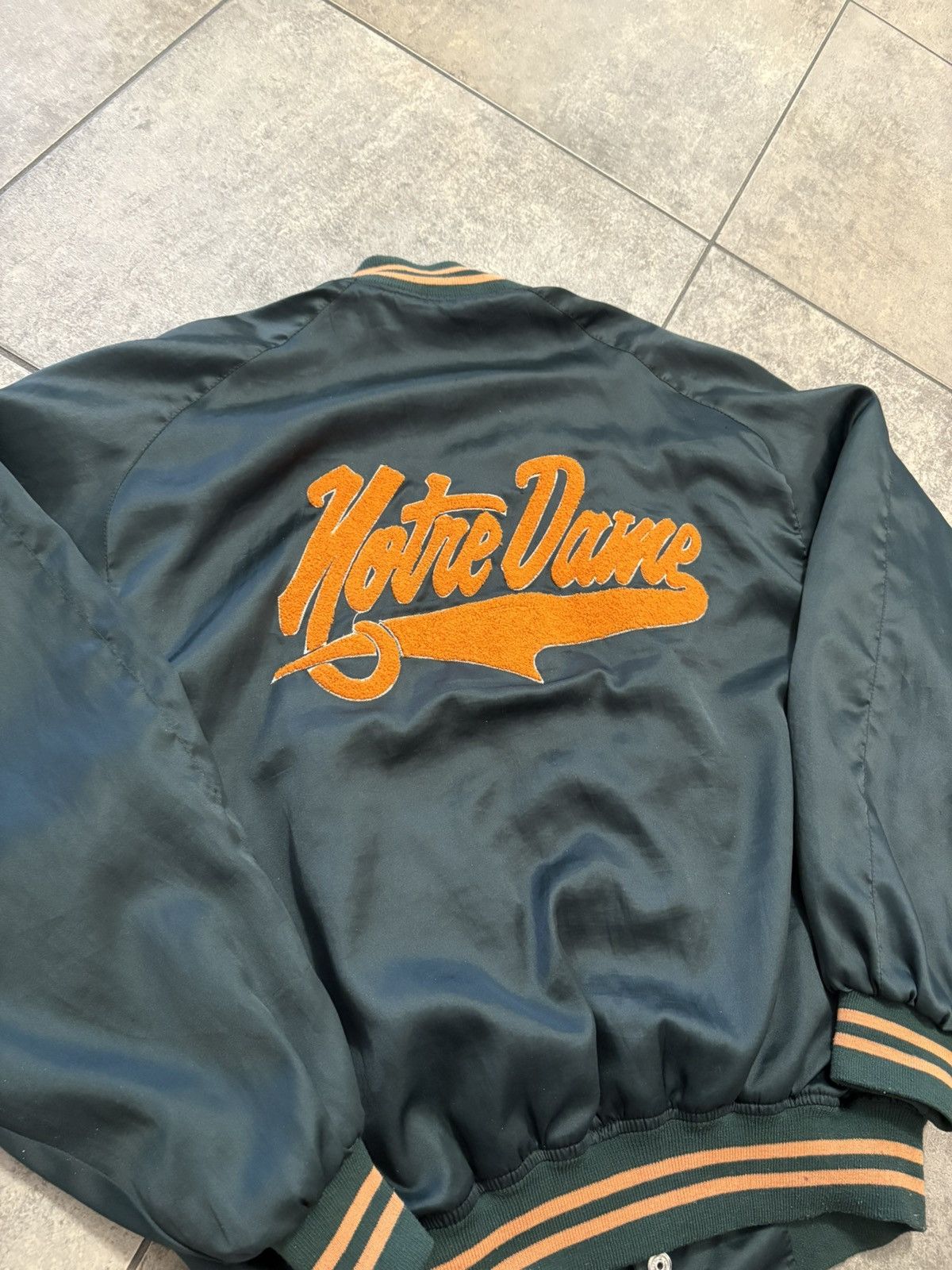 Swingster Vintage 1980s Swingster “Notre Dame” Satin Varsity Jacket Size US M / EU 48-50 / 2 - 7 Thumbnail