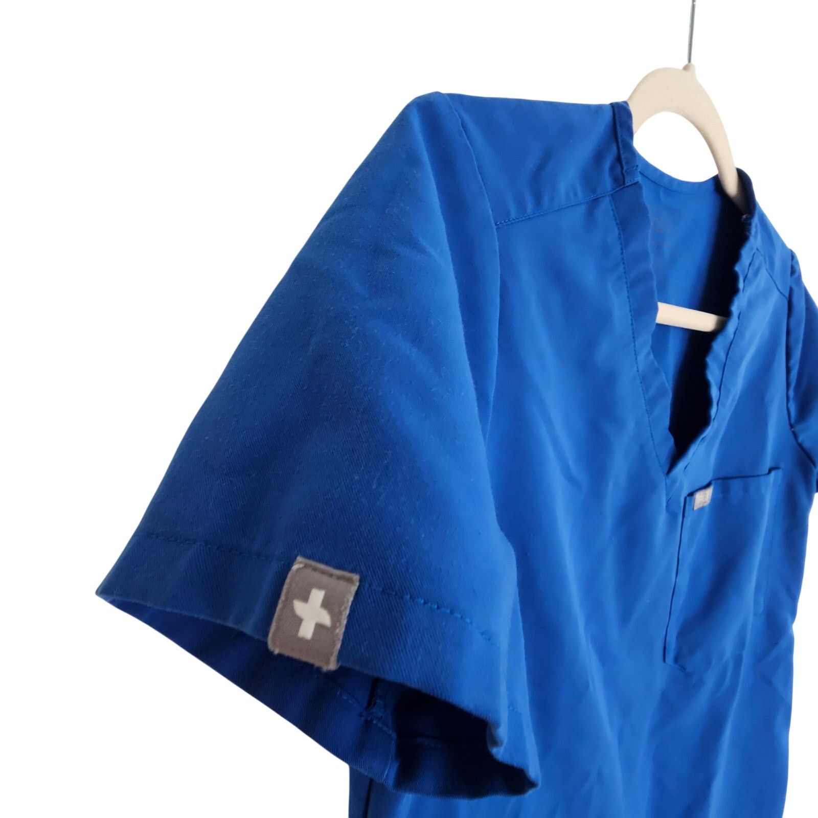 Figue FIgs Womens Catarina Scrub Top Uman Pants 2 Pc Set Size XS Size XS / US 0-2 / IT 36-38 - 4 Thumbnail