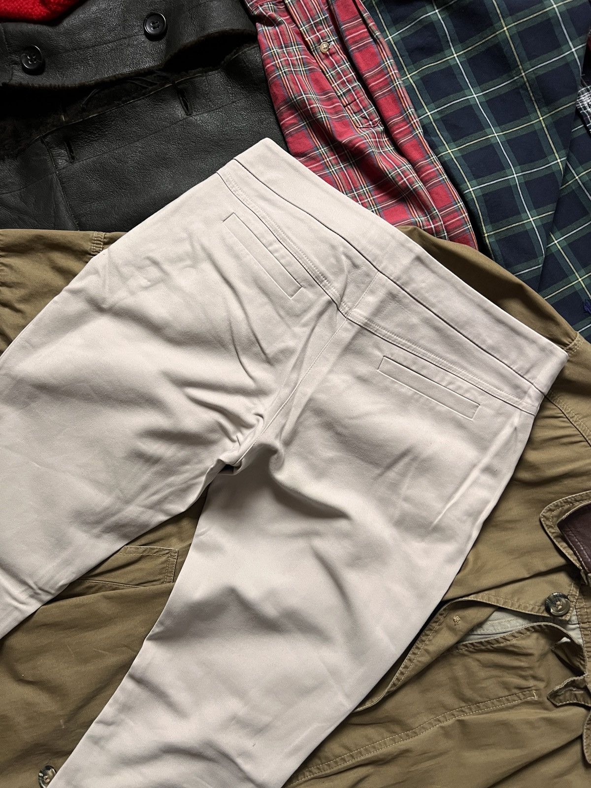 Brunello Cucinelli Brunello Cucinelli Beige Capri Short Pants Cotton Trousers Size 28" / US 6 / IT 42 - 8 Thumbnail