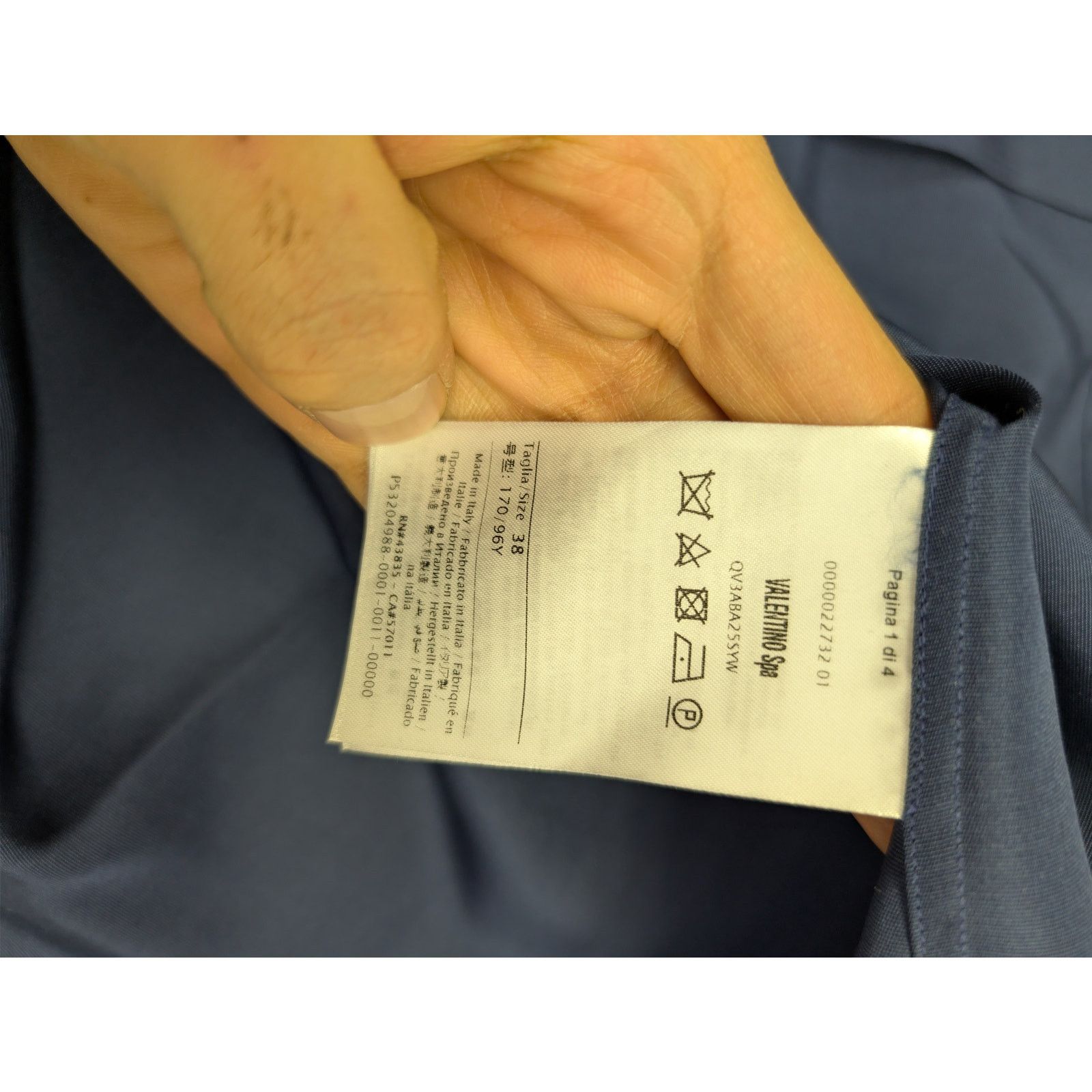 Valentino o1rshd1 CC20 silk piped Button up Shirt in Navy Blue Size US S / EU 44-46 / 1 - 18 Thumbnail
