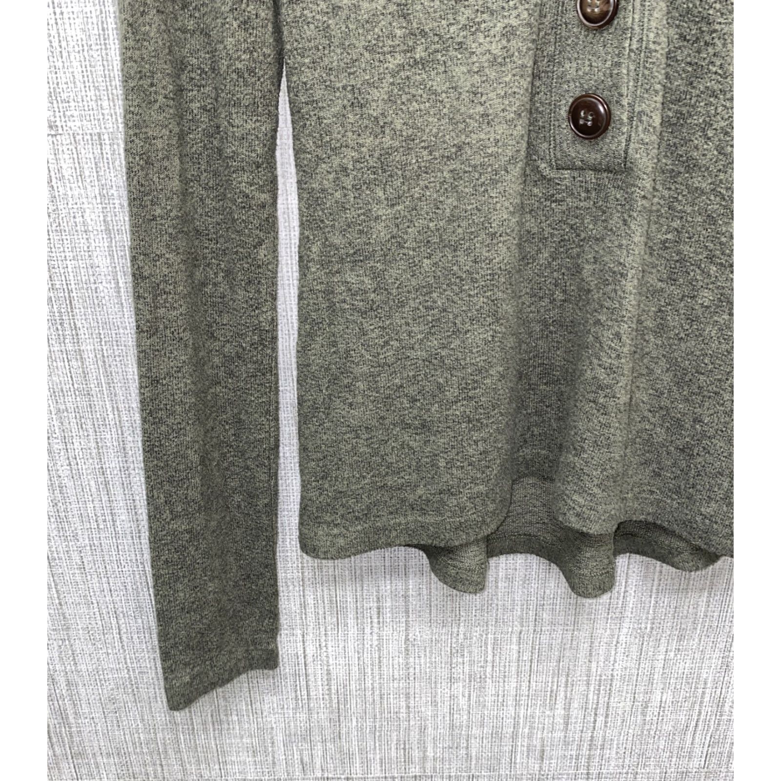 Anthropologie Anthropologie Sweater Henley Women XS Green Viscose Blend Size XS Regular Long Sleeve Solid Modern Style Size XS / US 0-2 / IT 36-38 - 4 Thumbnail