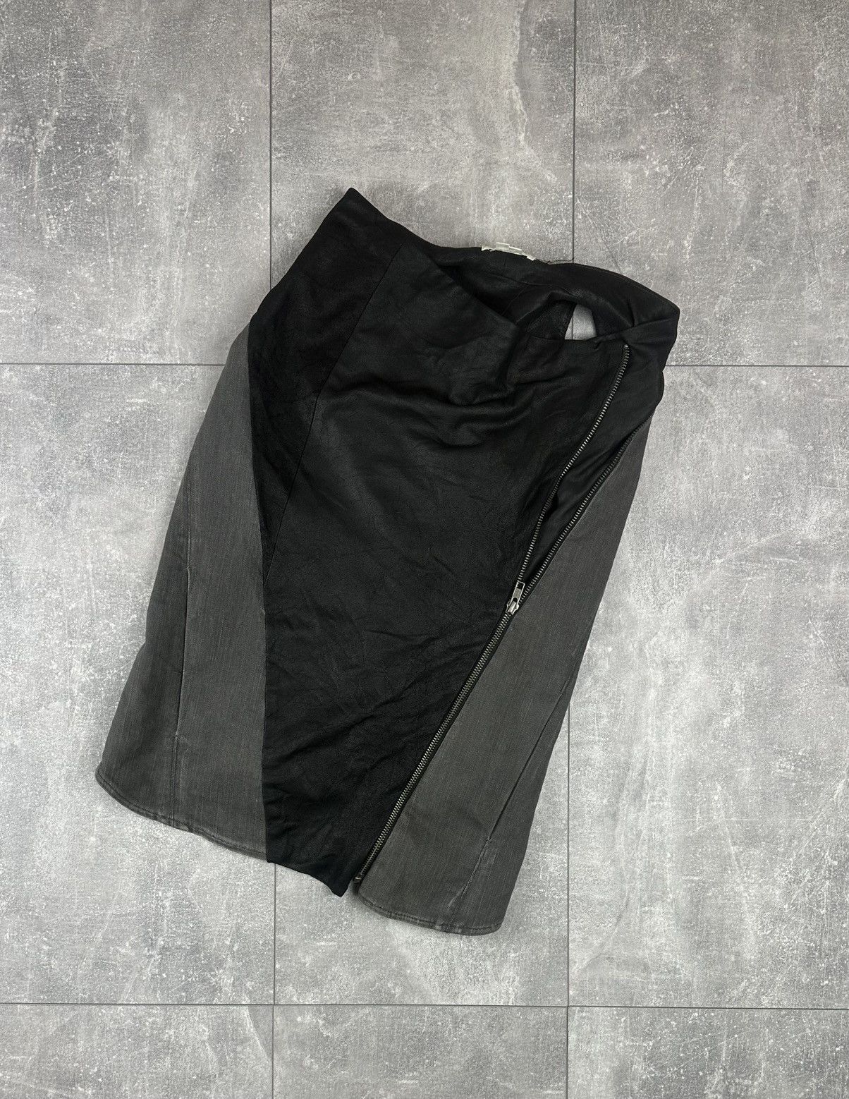 Helmut Lang Helmut Lang Swing Neck Zipper Vest Jacket Asymmetric Size XS / US 0-2 / IT 36-38 - 25 Thumbnail