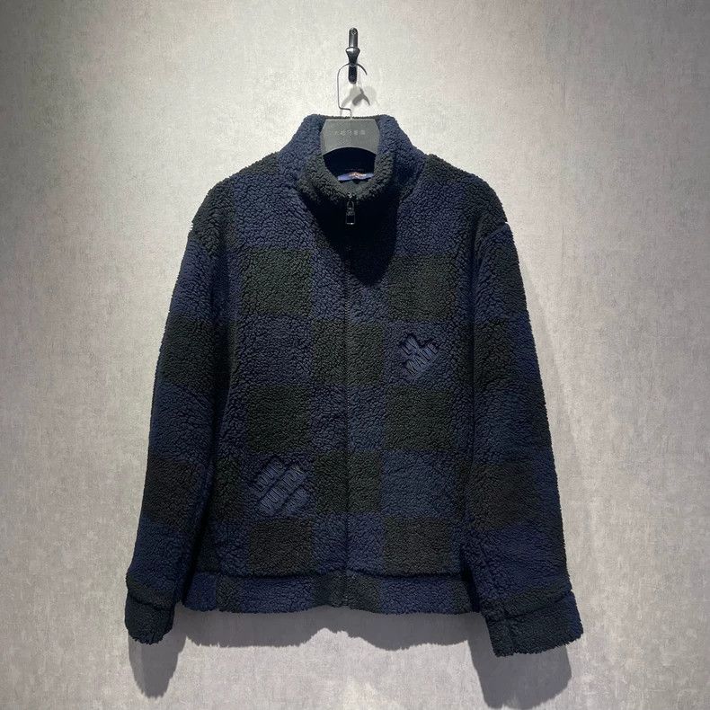 Louis Vuitton Louis Vuitton size 4l Black and blue checkerboard teddy jac Size US M / EU 48-50 / 2 - 1 Thumbnail