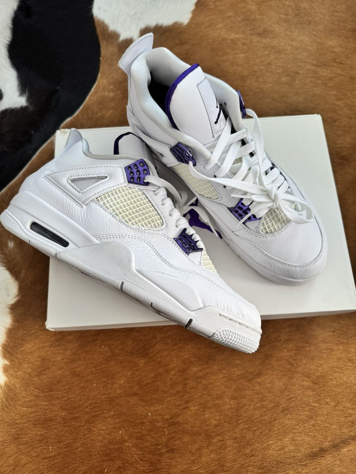 Jordan Brand Air Jordan 4 Retro Metallic Purple Size US 10 / EU 43 - 2 Thumbnail