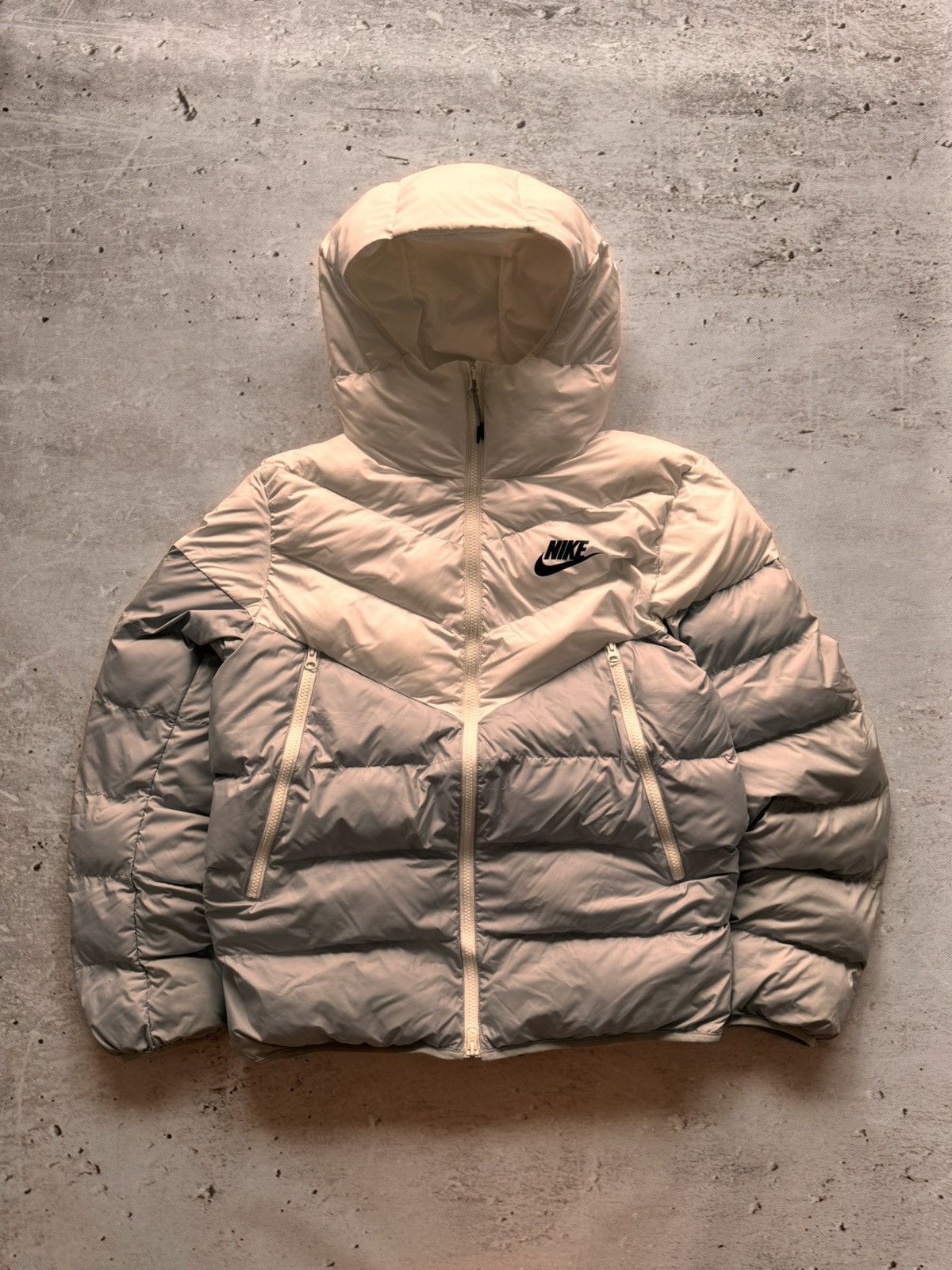 NIKE PUFFER DOWN BASIC OVERSIZE NYLON GORPCORE LIGHT JACKET