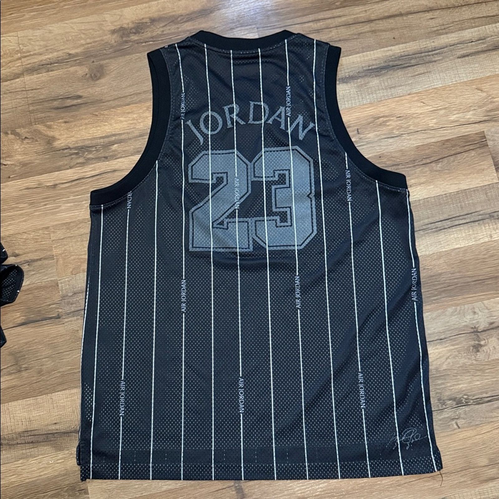 Jordan Brand Jordan Pin Stripe Mesh Tank Top Jersey Shorts Matching Set Size US M / EU 48-50 / 2 - 2 Thumbnail