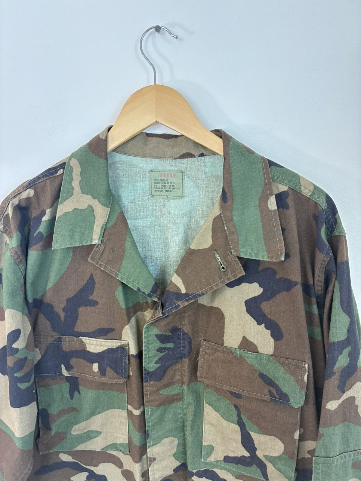 Vintage Vintage Woodland Camo Army Overshirt Jacket Size US L / EU 52-54 / 3 - 2 Thumbnail