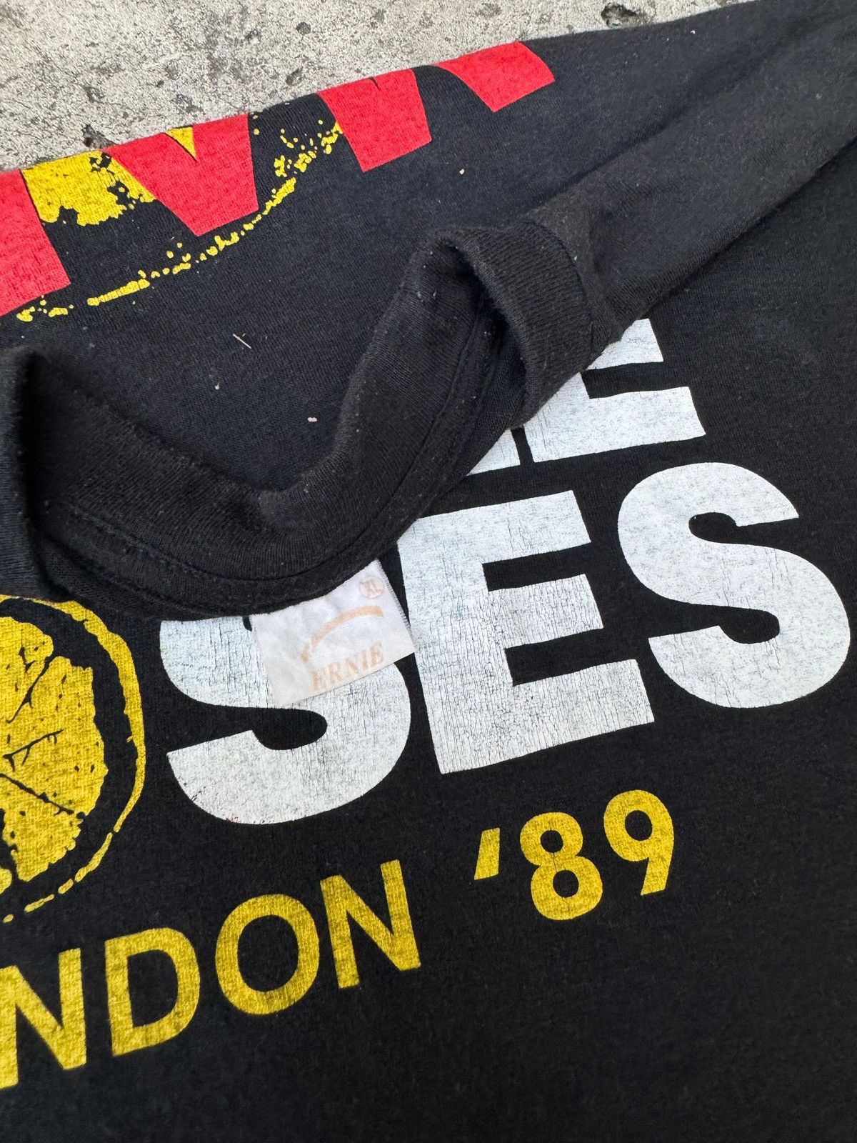 Band Tees Vintage Rare The Stone Roses 89 London Tshirt Size US XL / EU 56 / 4 - 5 Thumbnail