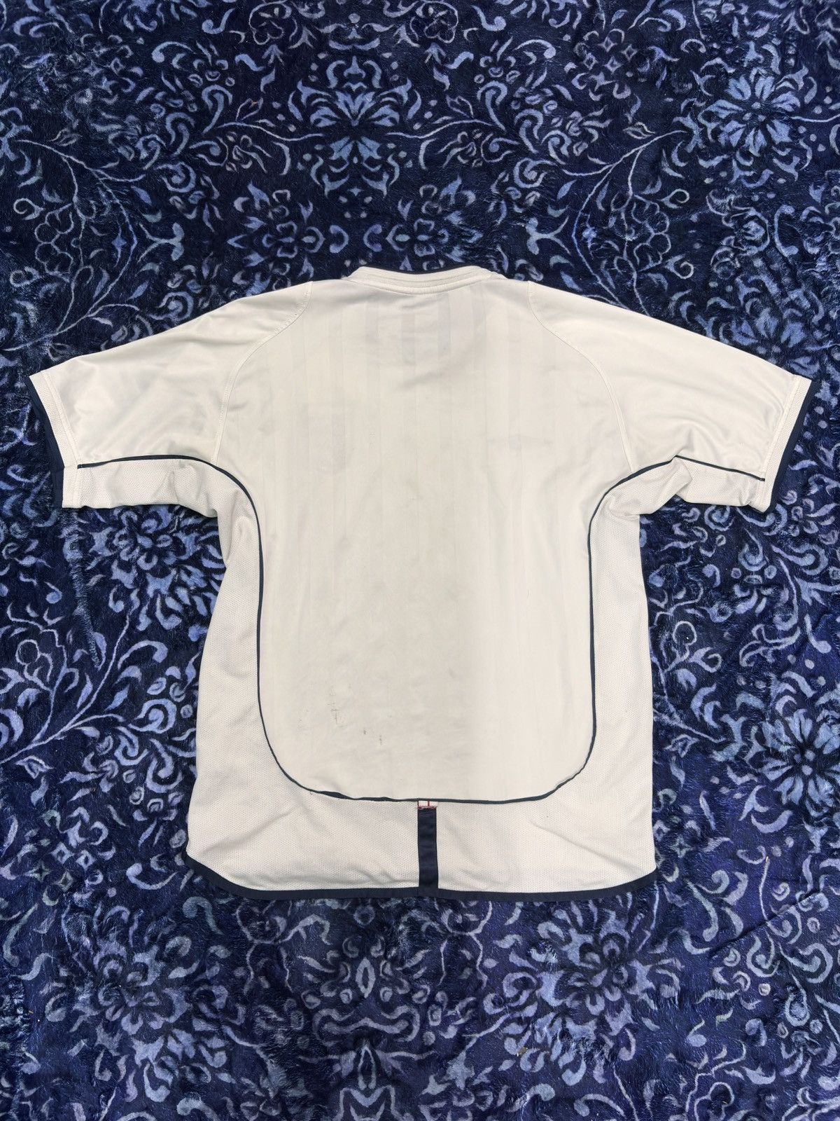 Adidas 2001 Vintage England Jersey Size US M / EU 48-50 / 2 - 5 Thumbnail
