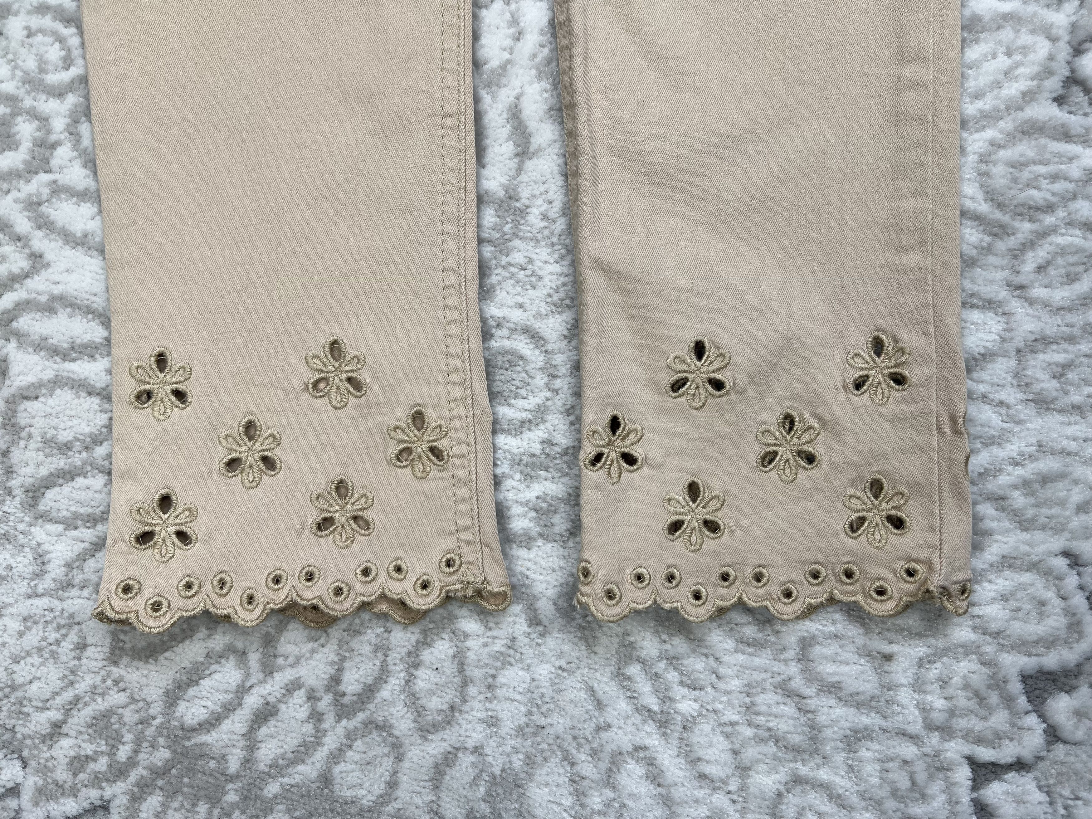 Liu Jo Liu Jo Beige Jeans Embroidered Hem Size 27" / US 4 / IT 40 - 4 Thumbnail