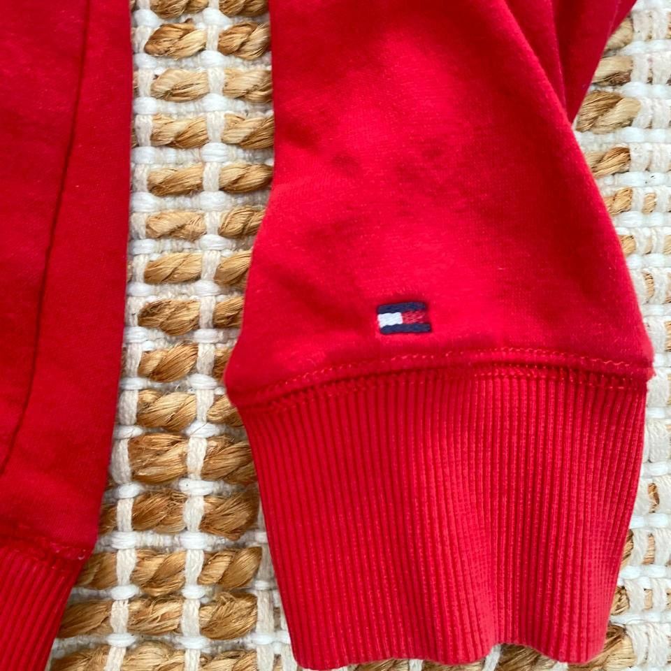 Tommy Hilfiger Brand New Tommy Hilfiger Red Sweater with Embroidered Logo Size S / US 4 / IT 40 - 7 Thumbnail