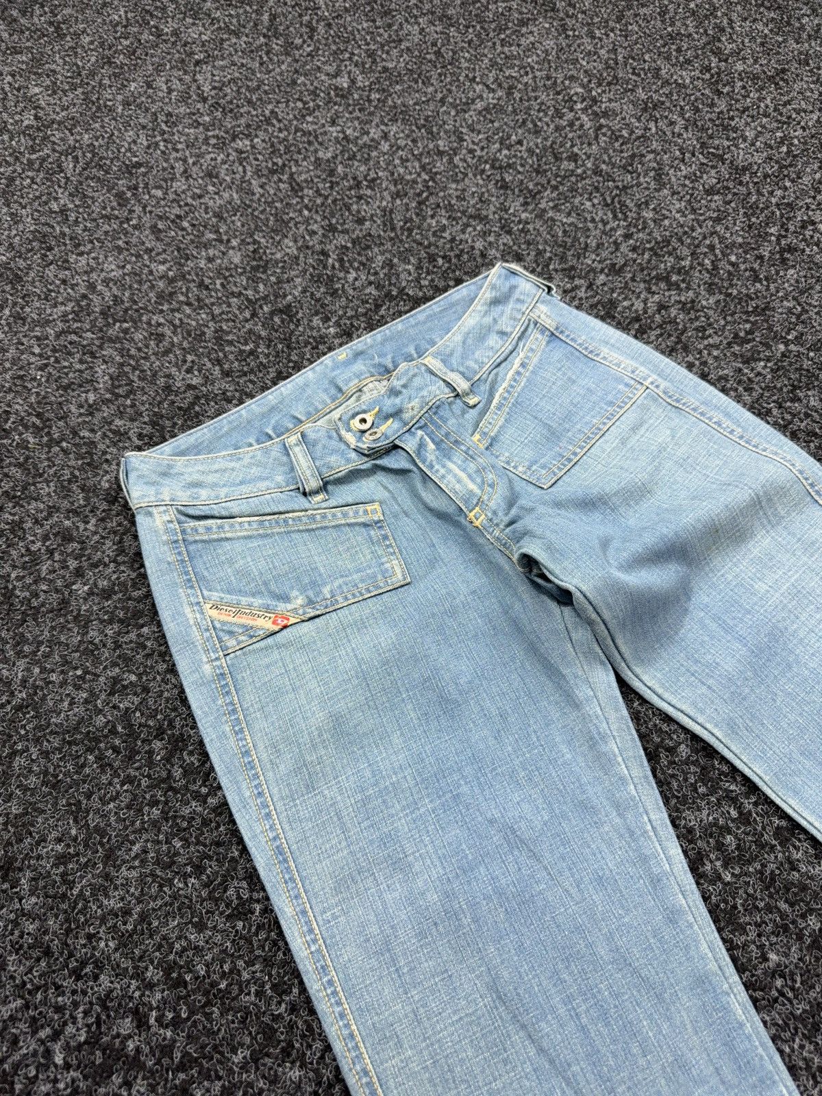 Diesel 90s Retro Diesel P-Hush Y2K Low Rise Flared Denim Jeans Size 27" / US 4 / IT 40 - 6 Thumbnail