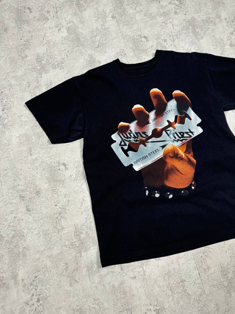 Band Tees Vintage Judas Priest British Steel Metal Band T Shirt Size L Size US L / EU 52-54 / 3 - 2 Thumbnail