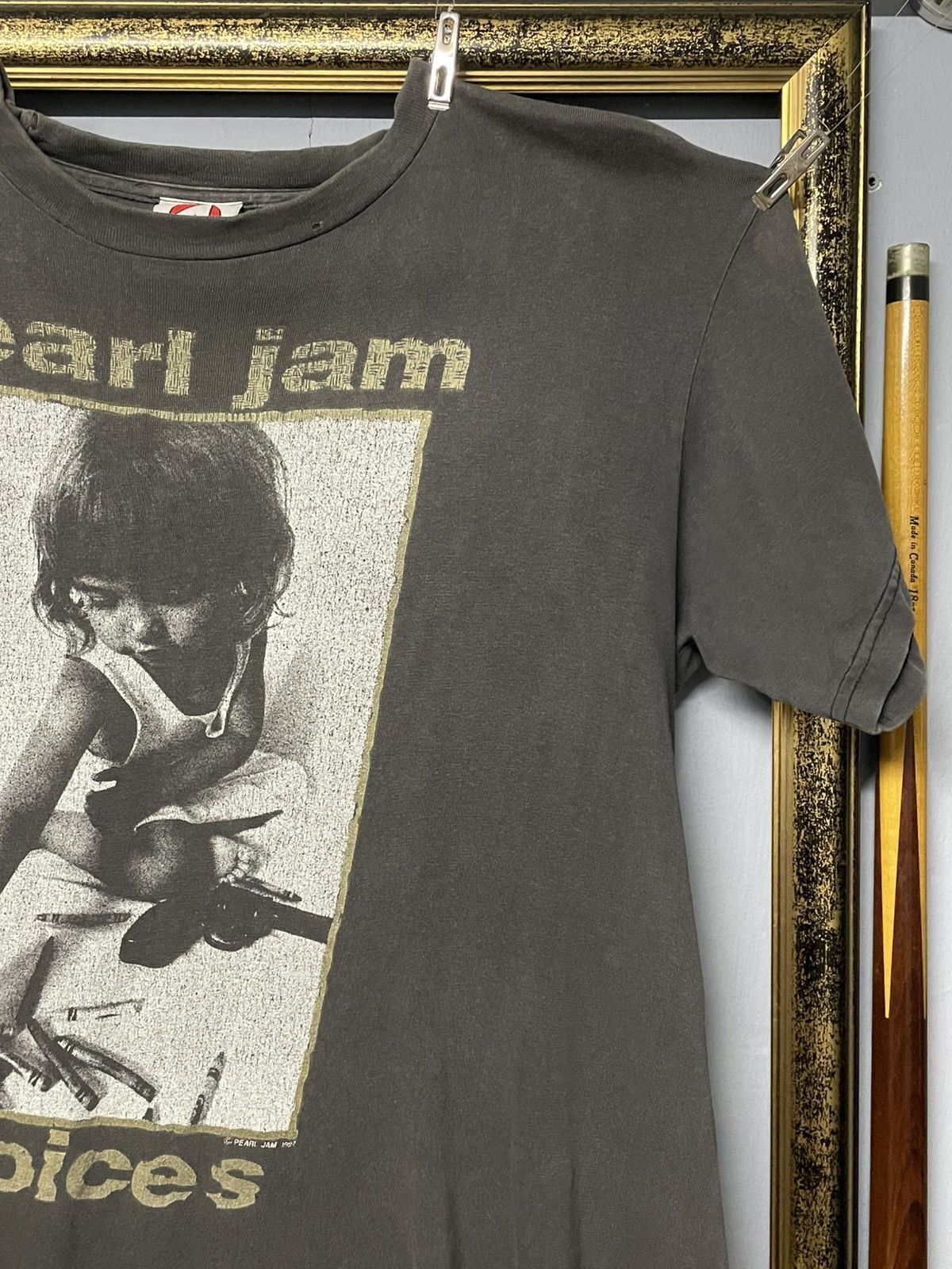 Band Tees Vintage Og 1992 Pearl Jam ‘Choises’ Sunfaded Distressed Tee Size US M / EU 48-50 / 2 - 4 Thumbnail