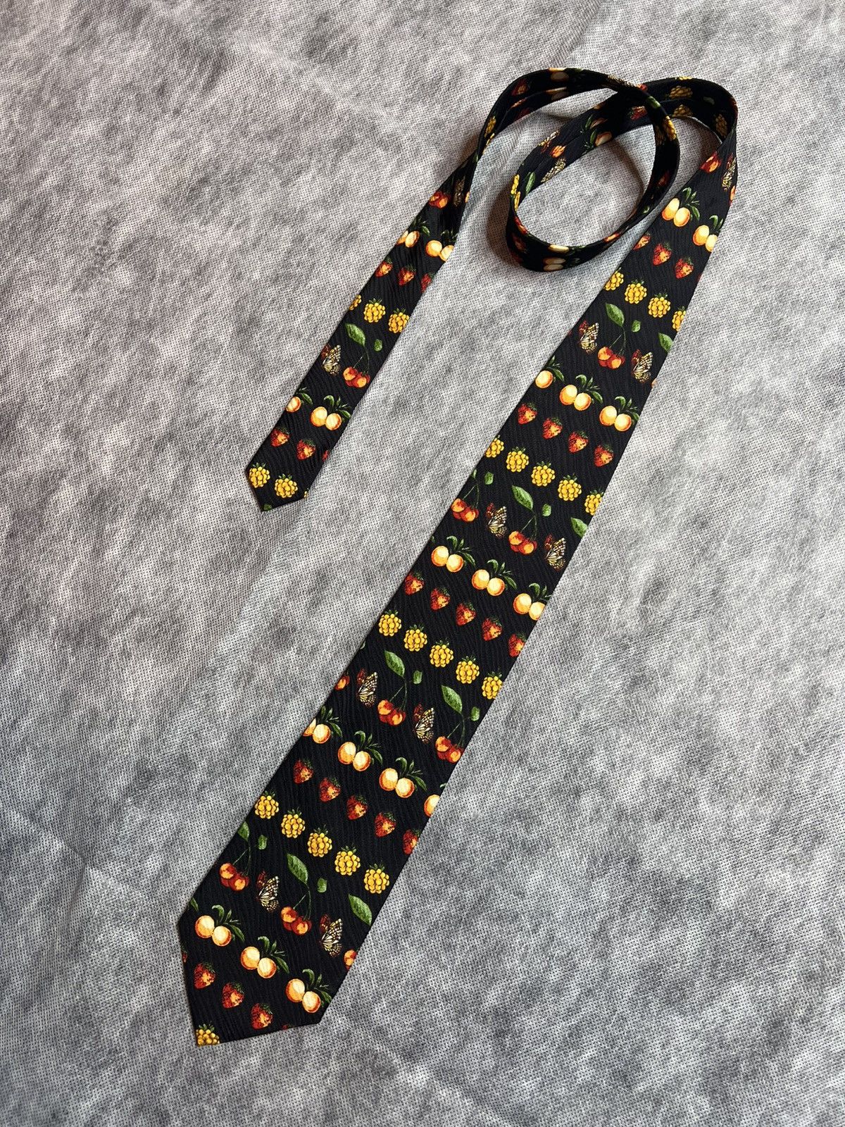 Kenzo Kenzo Fruit Vintage Silk Tie Size ONE SIZE - 1 Thumbnail