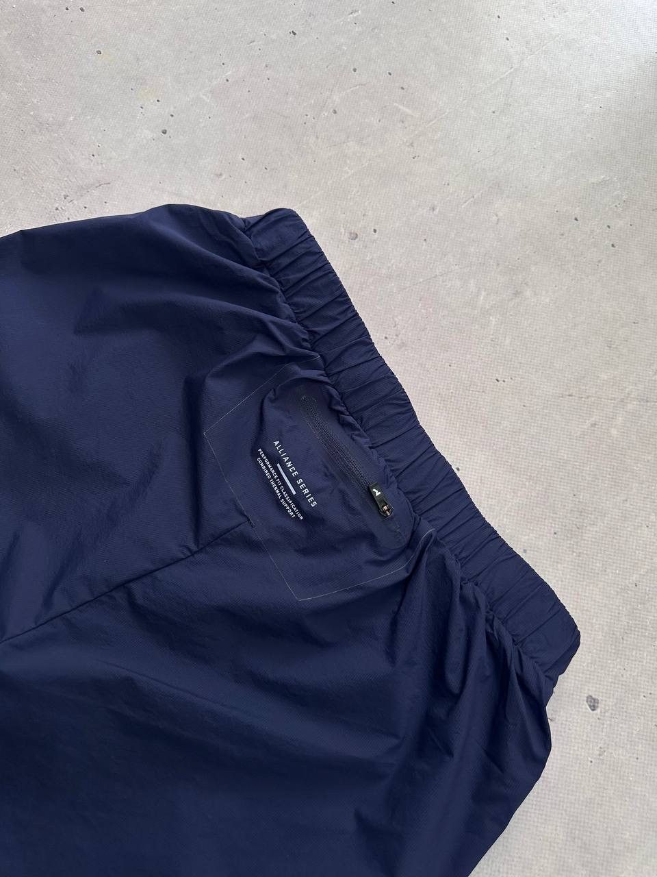 Other Ryzon Alliance Series Running Shorts XS Navy Athletic Rapha Size US 30 / EU 46 - 9 Thumbnail