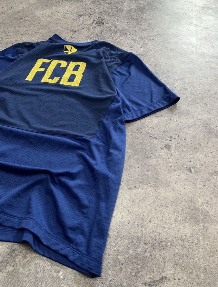 Other Vintage Jersey Nike Barcelona Blockcore Size US M / EU 48-50 / 2 - 8 Thumbnail