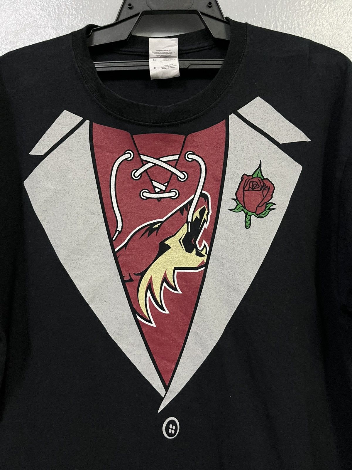 Fruit Of The Loom vintage arizona coyotes NHL tuxedo Size US XL / EU 56 / 4 - 2 Thumbnail