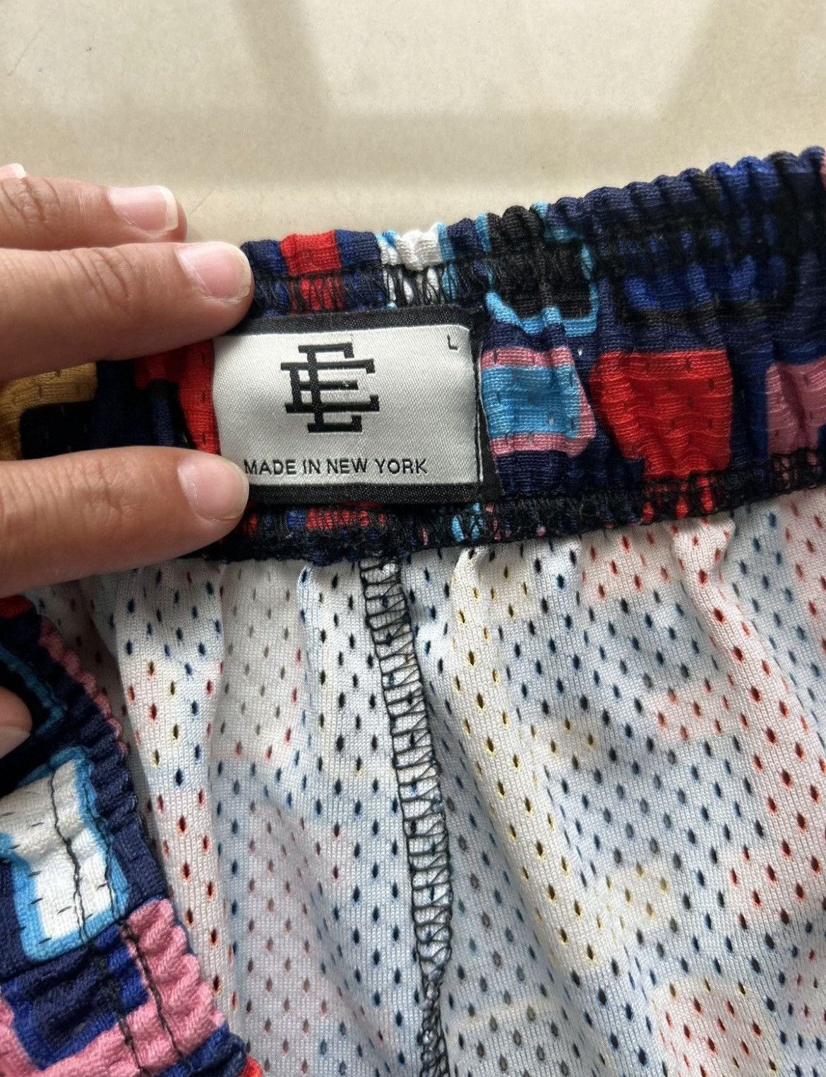 Eric Emanuel OG Eric Emanuel Fendi Print Shorts Size US 33 - 2 Thumbnail
