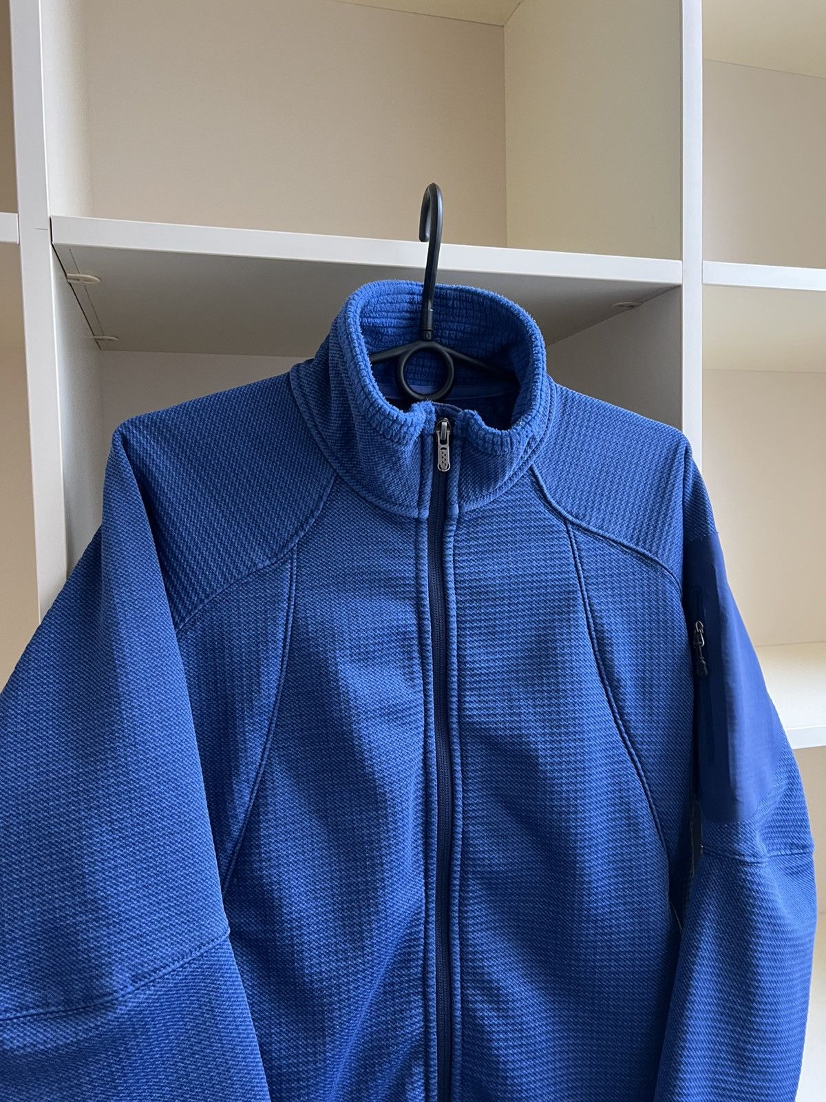Patagonia Vintage Patagonia R1 Jacket Womens Size L Fleece POLARTEC Size L / US 10 / IT 46 - 6 Thumbnail