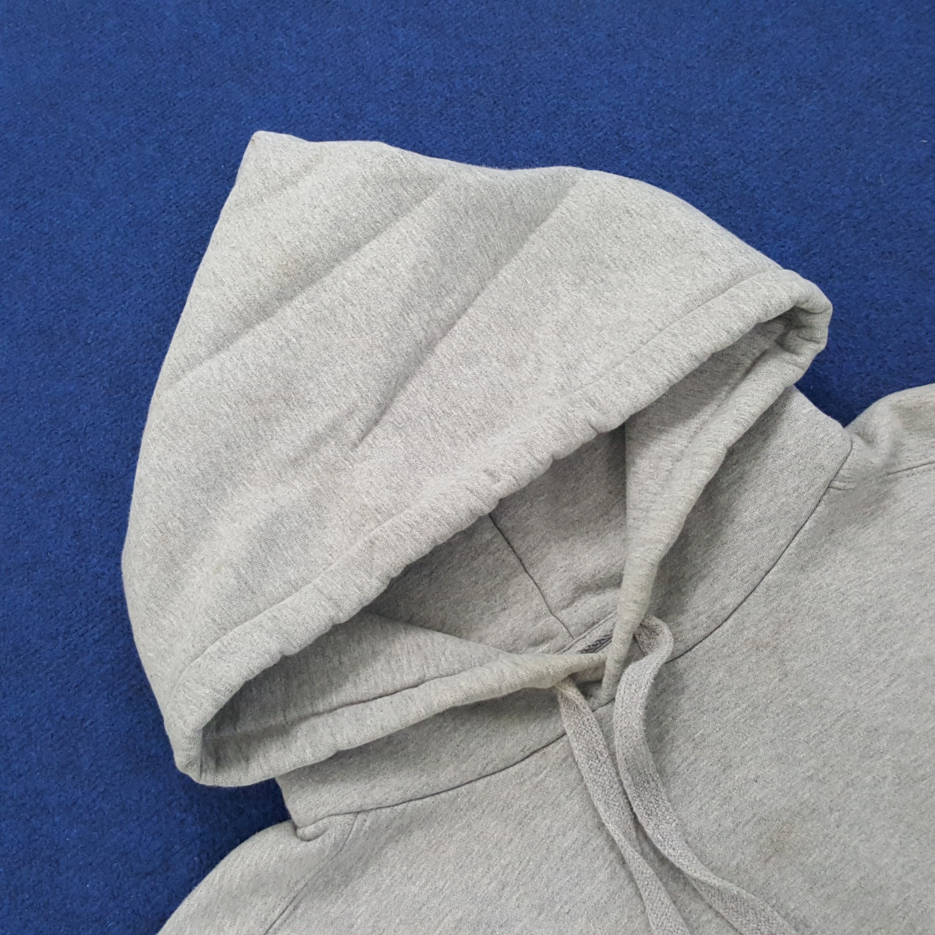 Champion × Vintage Vintage Champion Embroidered Logo Plain Hoodies Size US XXL / EU 58 / 5 - 8 Thumbnail