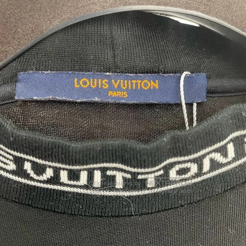 Louis Vuitton Louis Vuitton Black Letter Long Sleeve Top. Size US XS / EU 42 / 0 - 4 Thumbnail