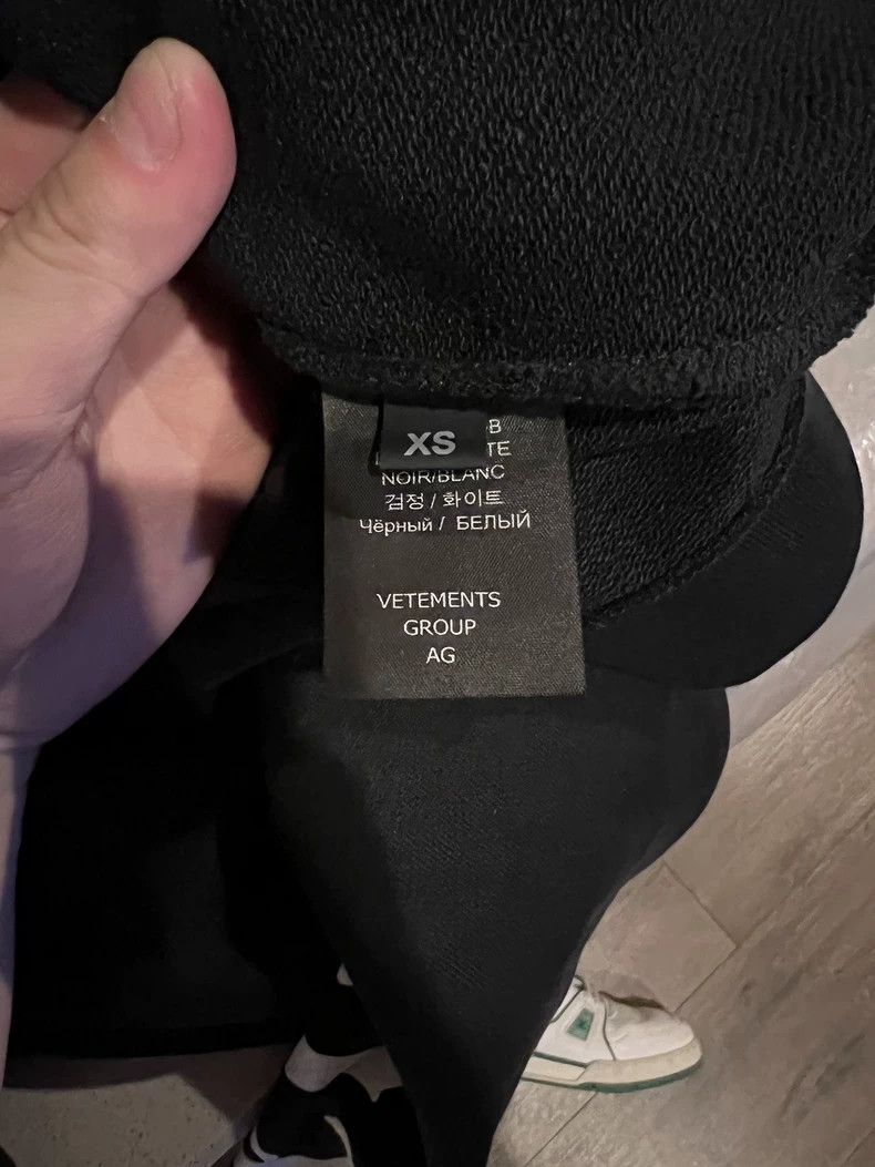 Vetements Vetements Sanskrit Dragon Pattern Graffiti Hoodie Size US S / EU 44-46 / 1 - 5 Thumbnail