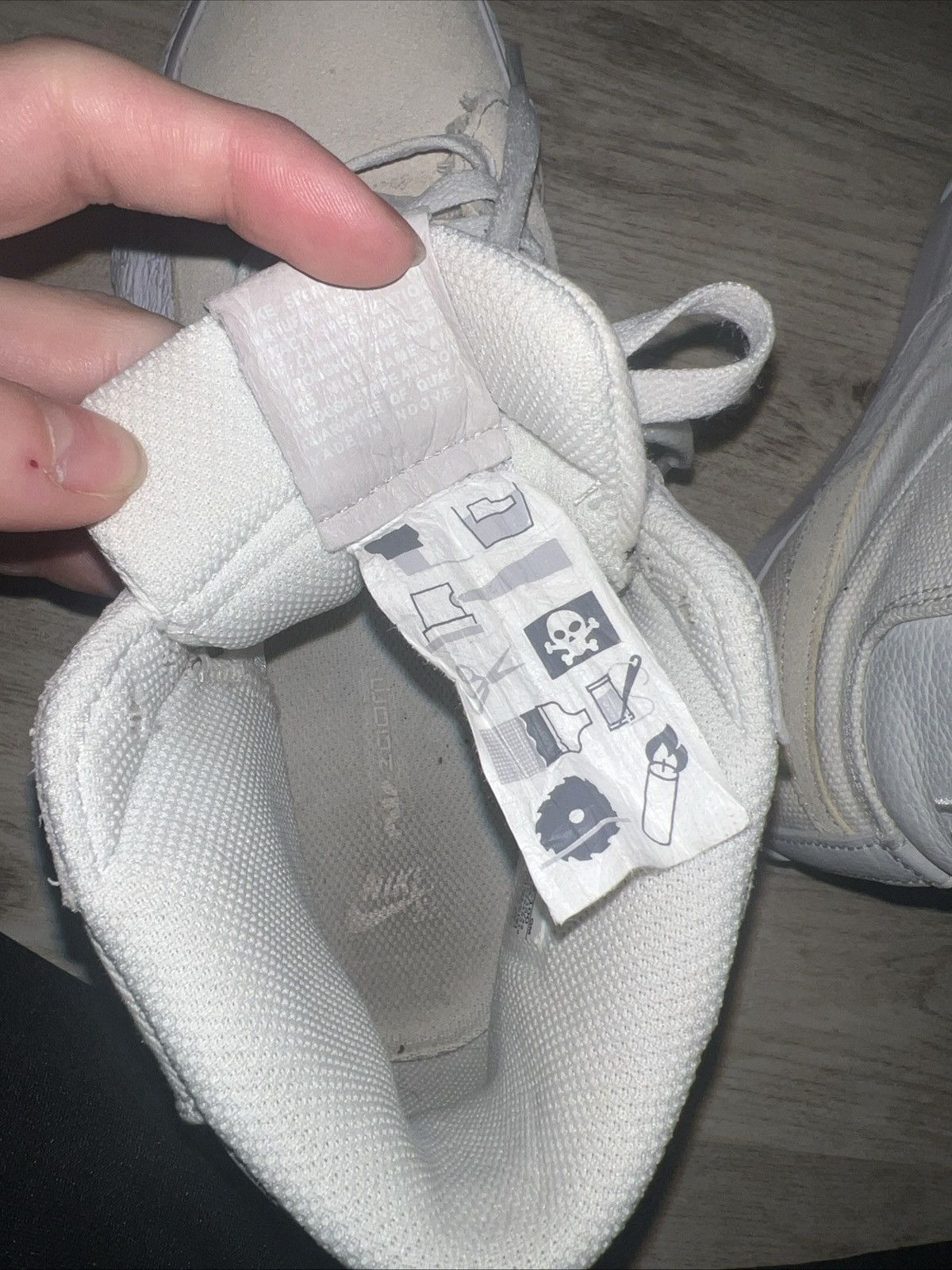 Nike Nike SB Blazer Mid PRM Summit White Size US 7 / EU 40 - 10 Thumbnail