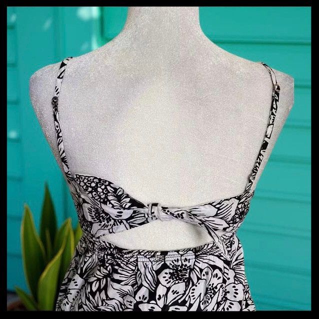 Aeropostale Black and white floral maxi dress with Pink hem Size L / US 10 / IT 46 - 5 Thumbnail