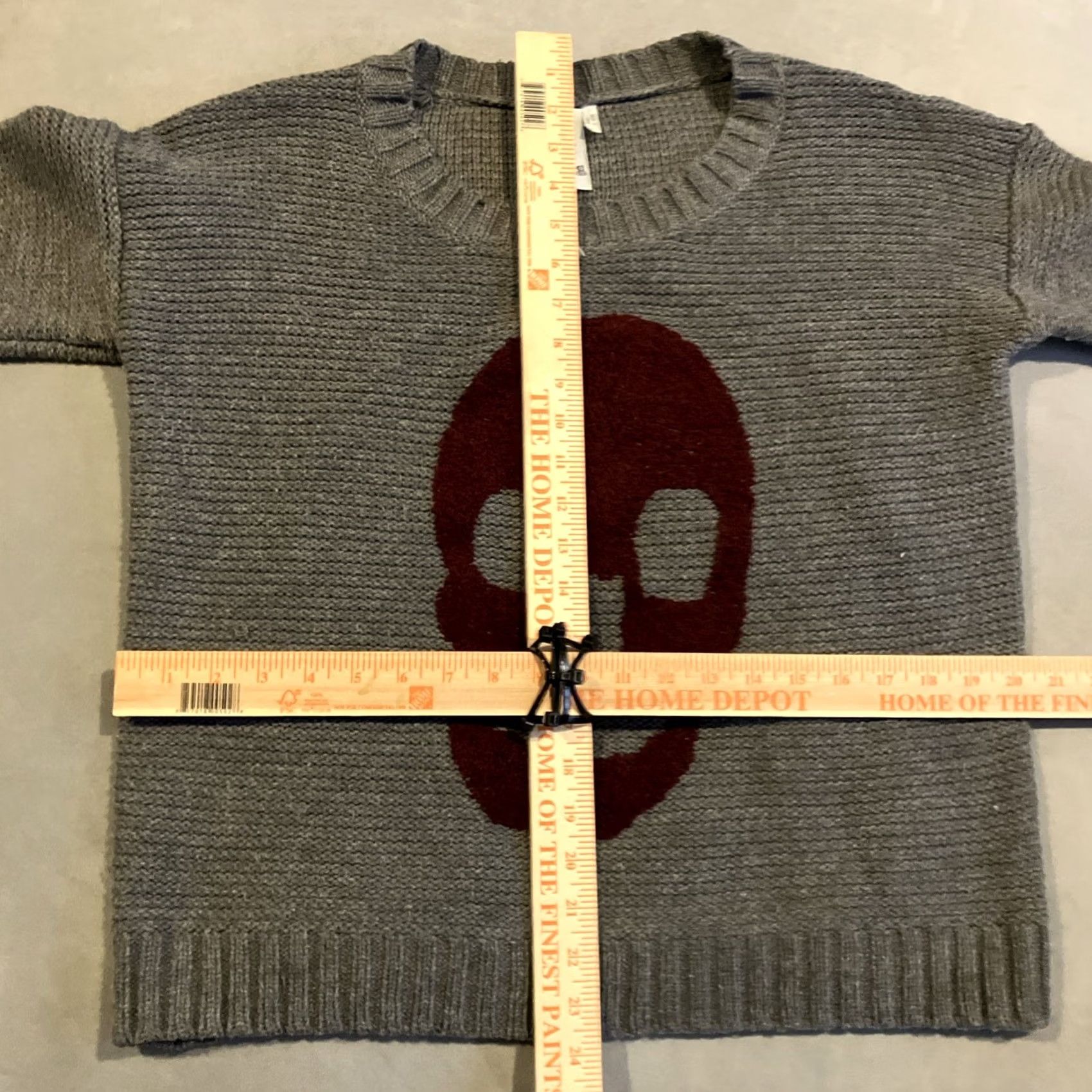 Pinko Pink Owl Sweater Large Gray Chenille SKULL Women's Beautiful Size Size L / US 10 / IT 46 - 4 Thumbnail